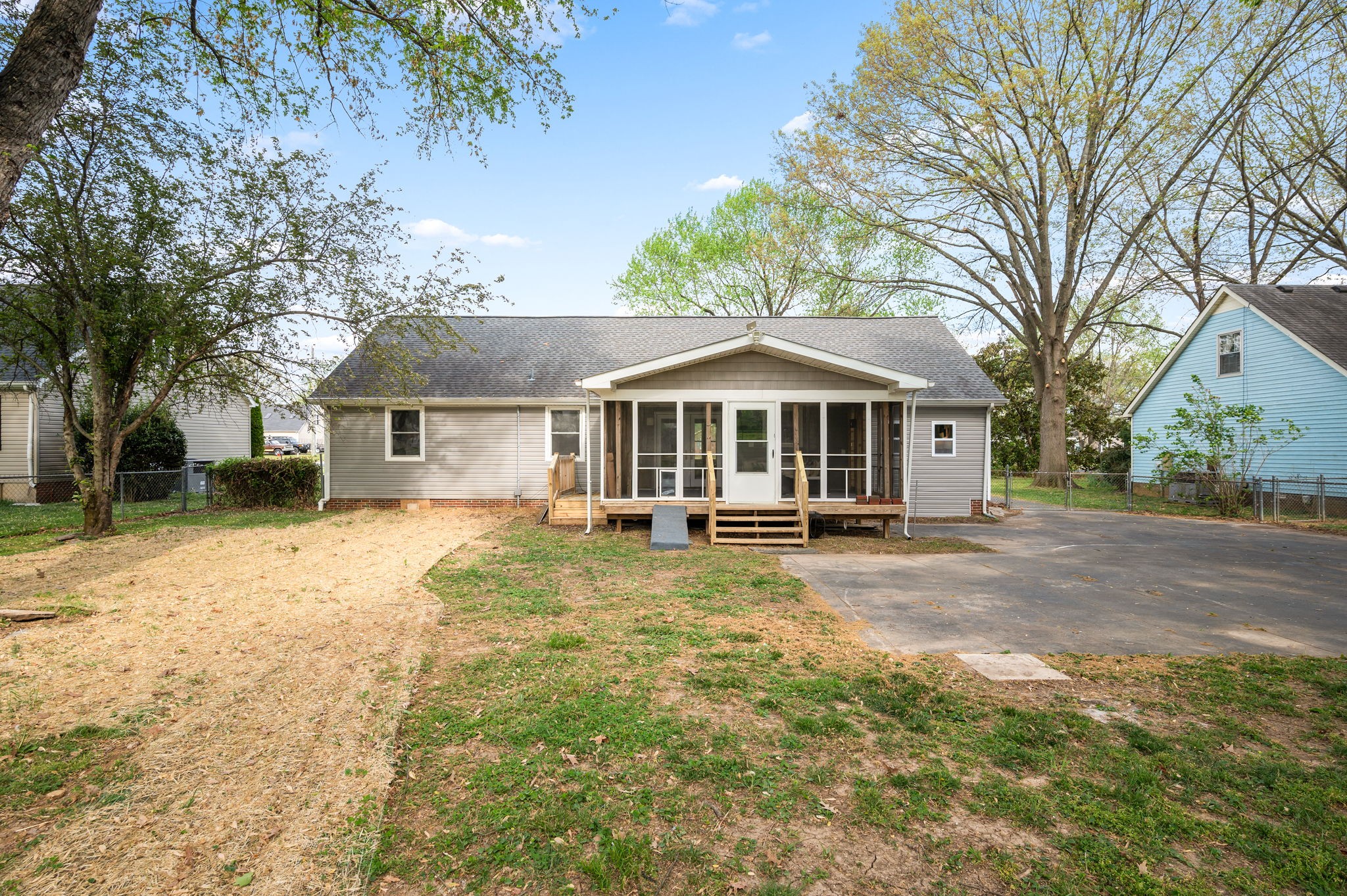 112 Fox Ridge Dr