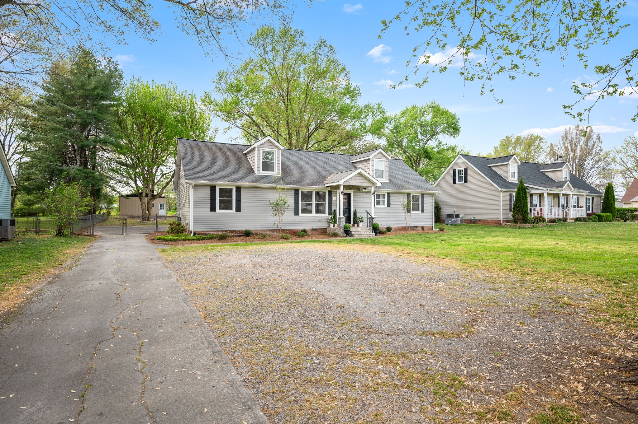 112 Fox Ridge Dr