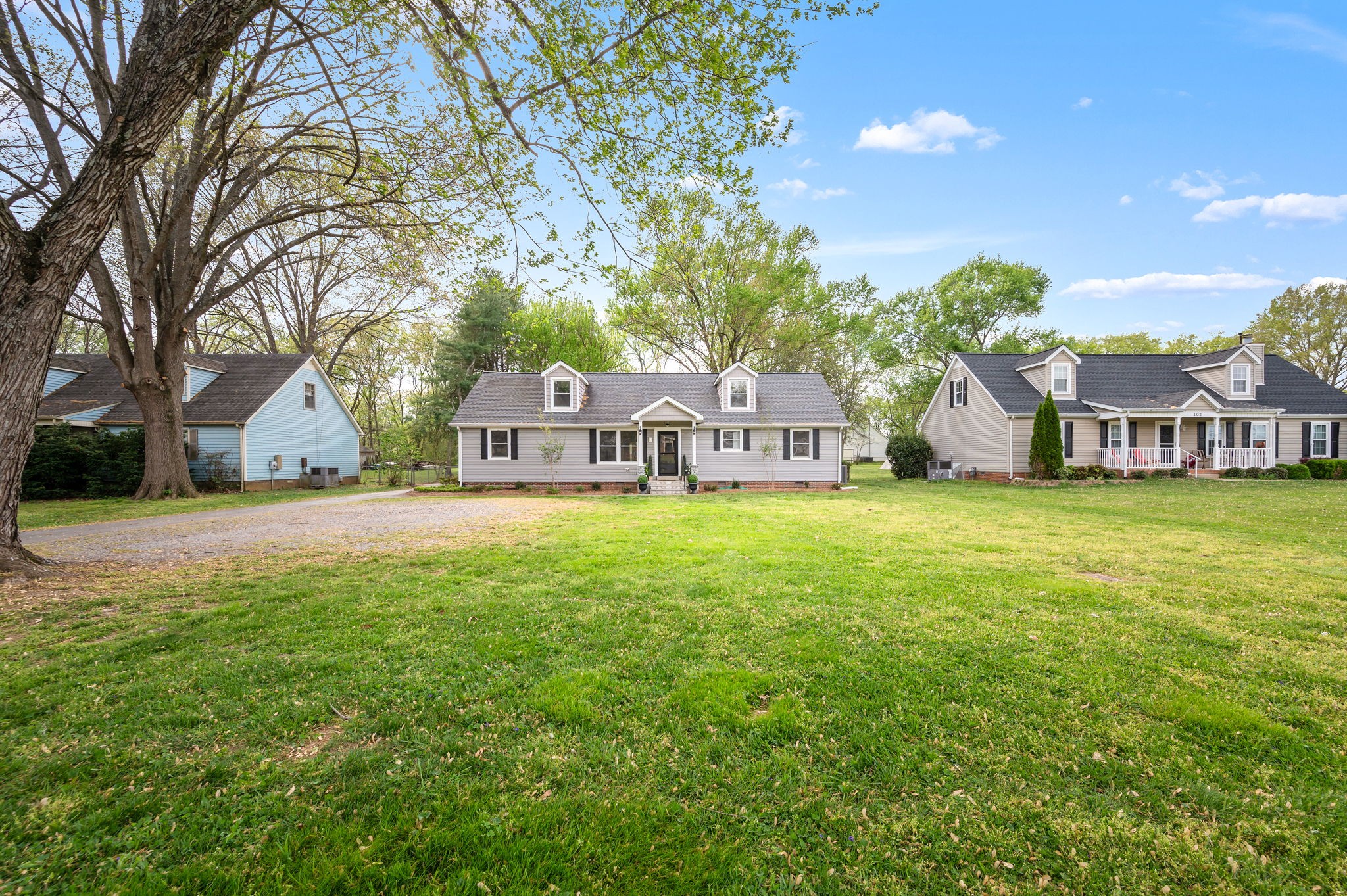 112 Fox Ridge Dr