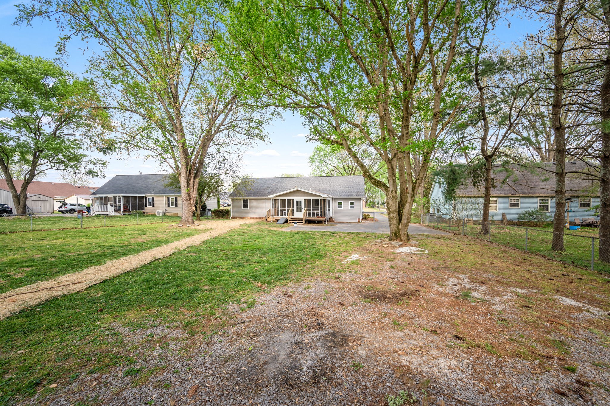112 Fox Ridge Dr