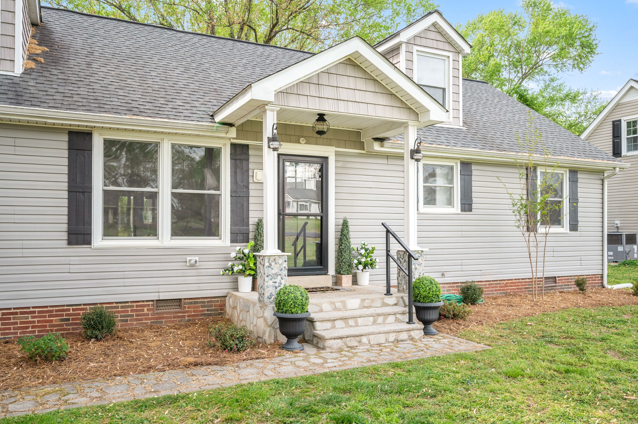 112 Fox Ridge Dr