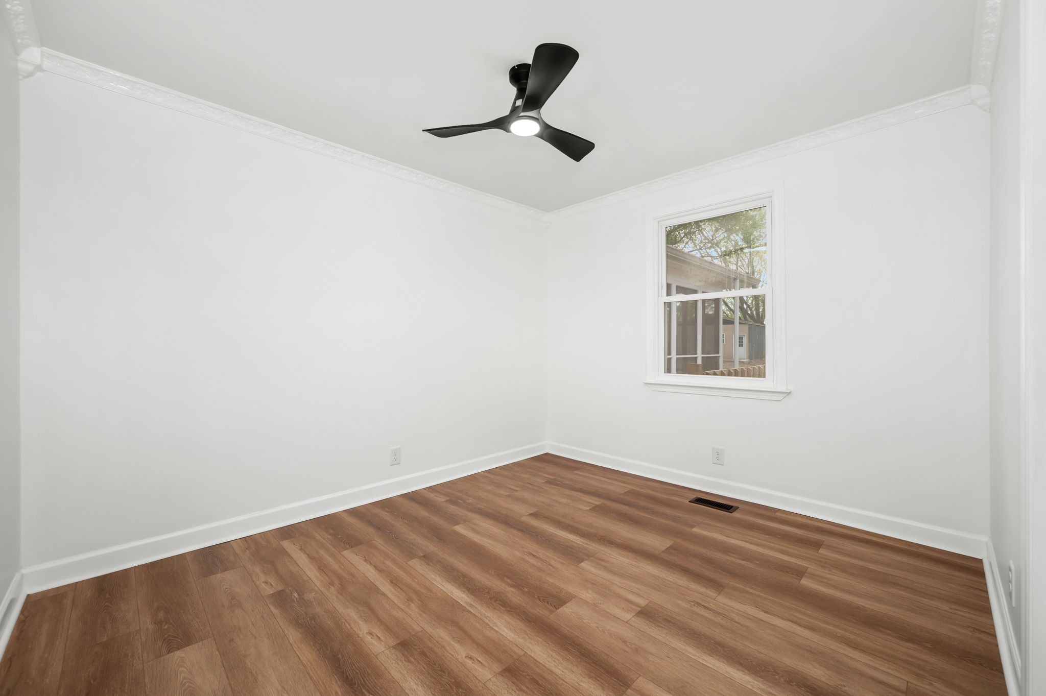 112 Fox Ridge Dr