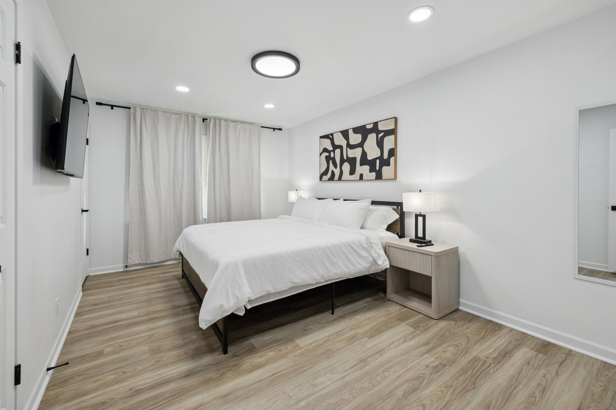 6904 Old Nashville Hwy