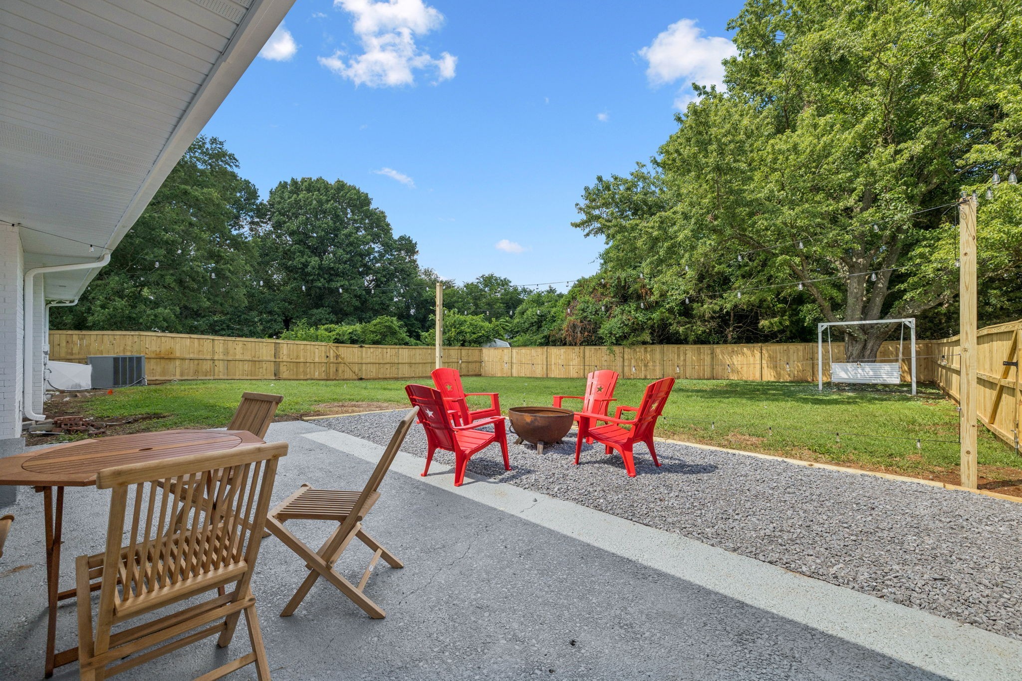 6904 Old Nashville Hwy