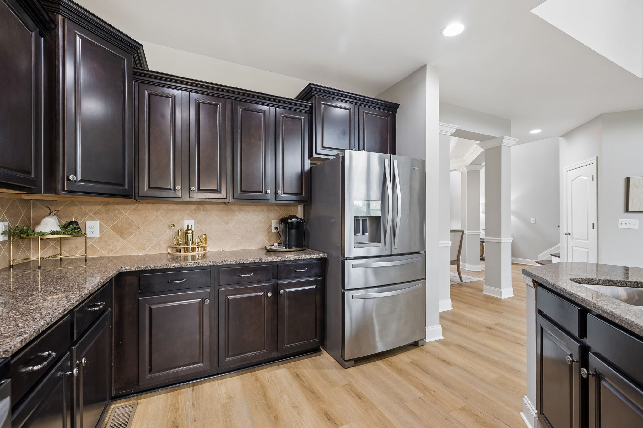 1212 Stockwell Dr