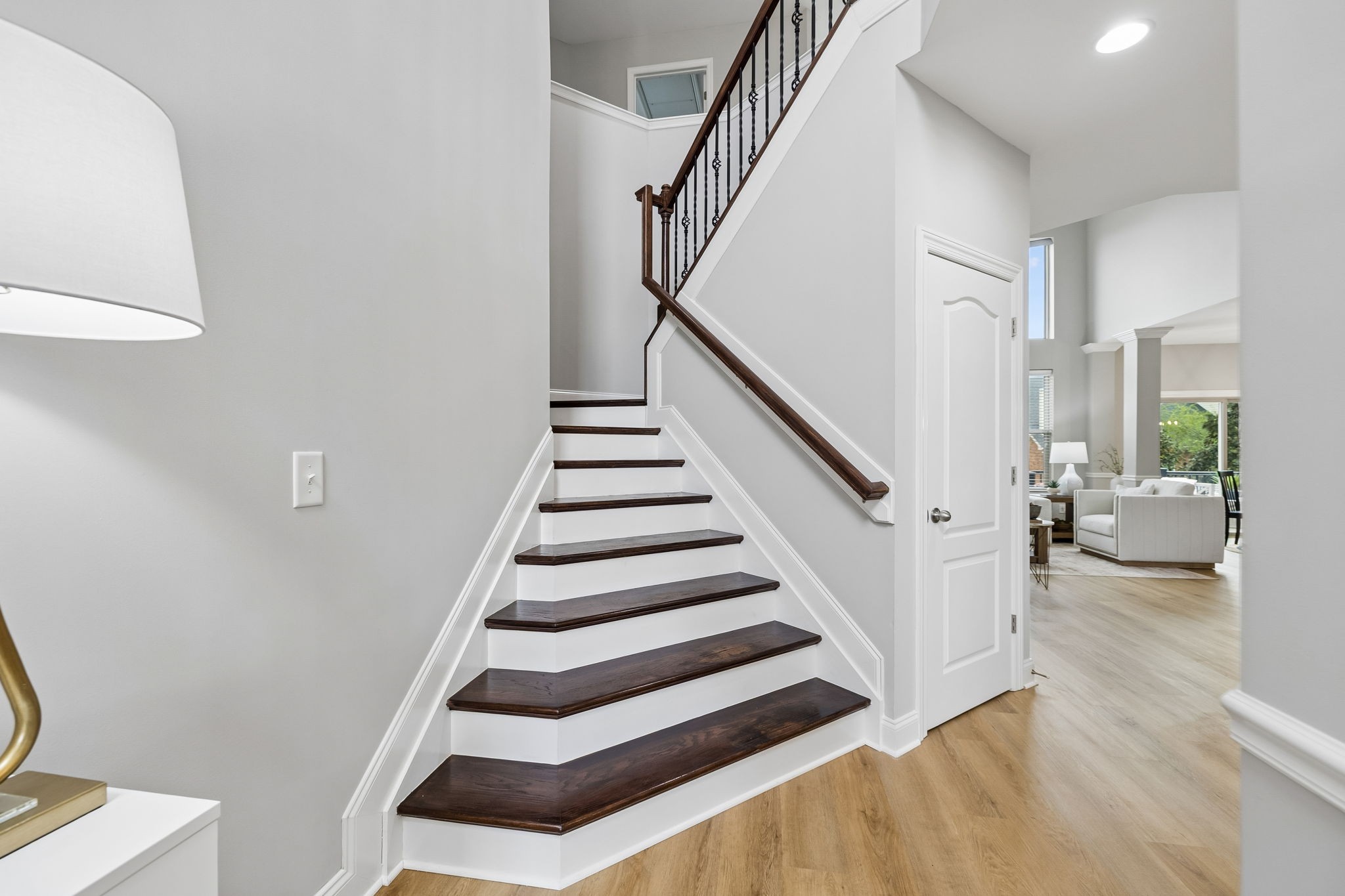 1212 Stockwell Dr