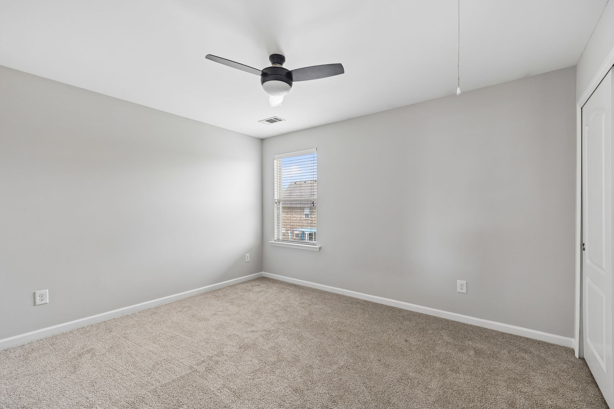 1212 Stockwell Dr