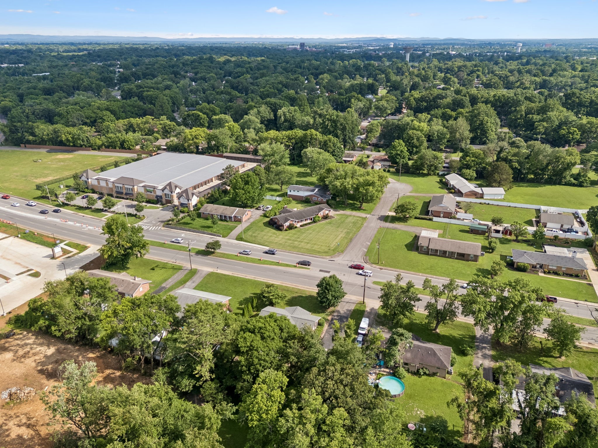 810 Northfield Blvd, W