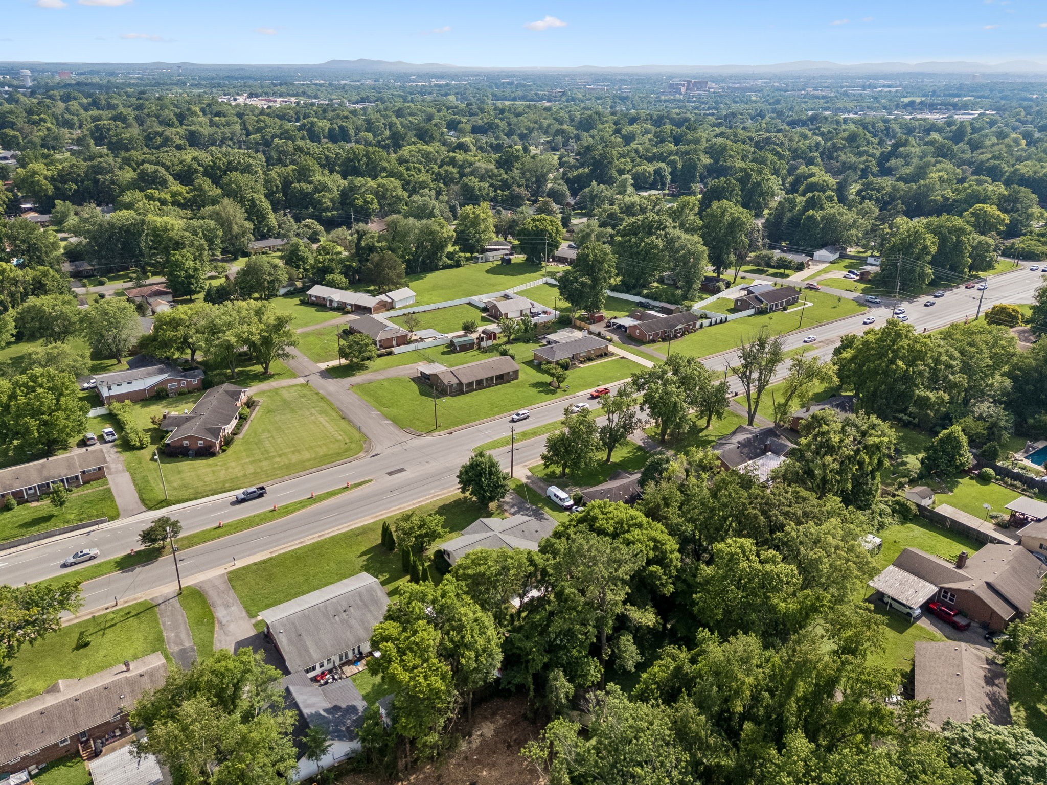 810 Northfield Blvd, W