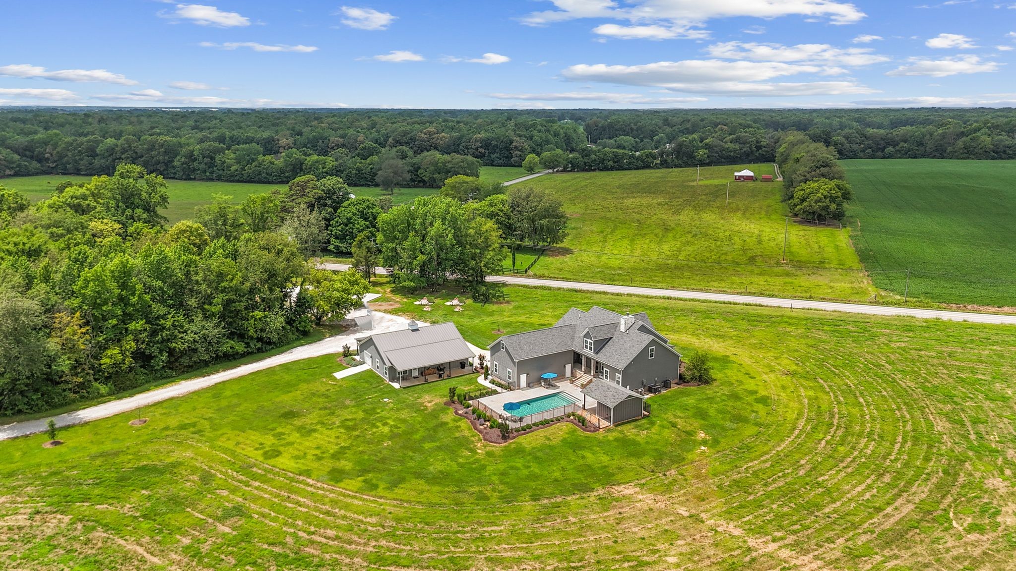 69 Meadows Rd