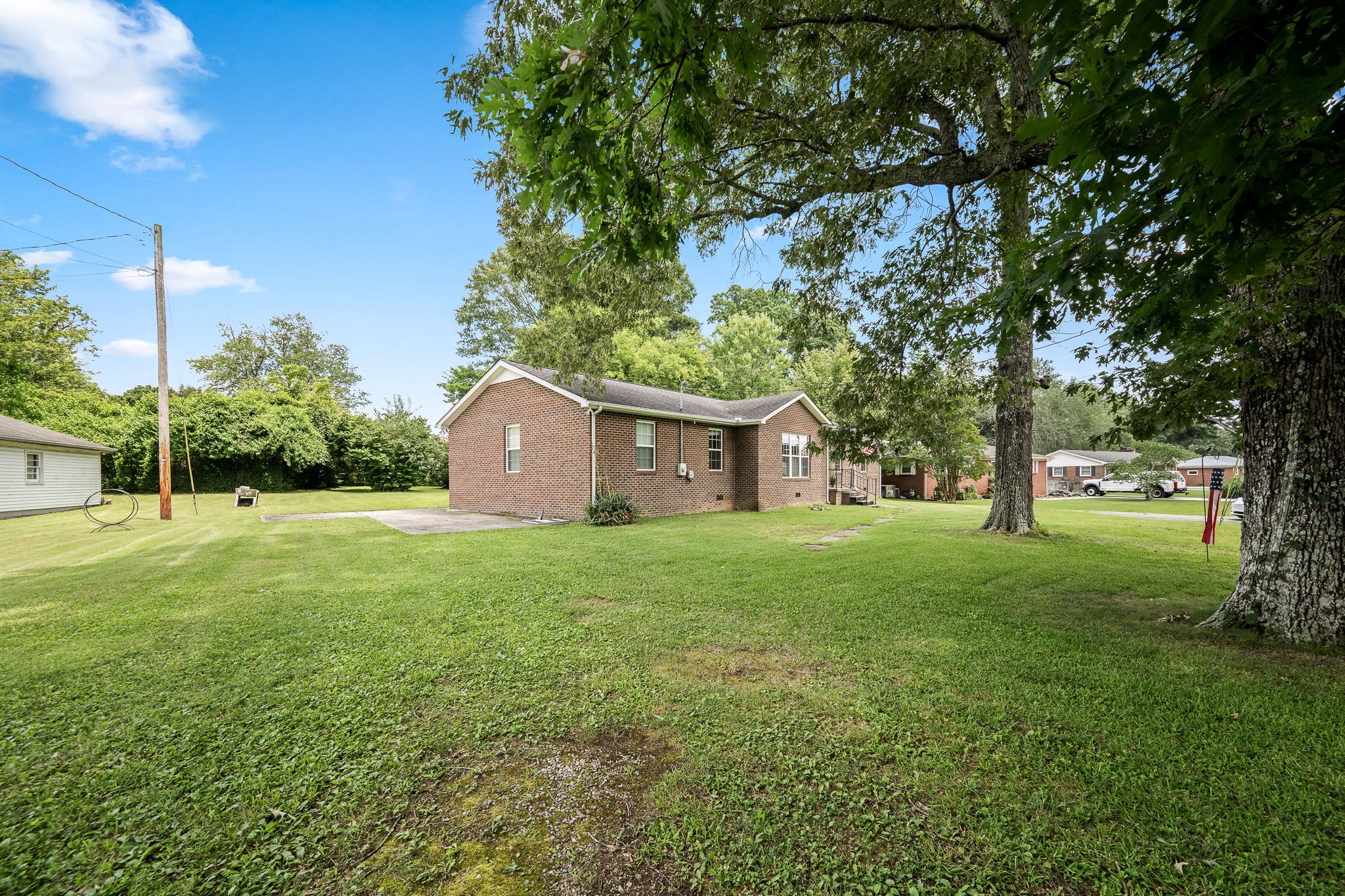 114 Ragan St