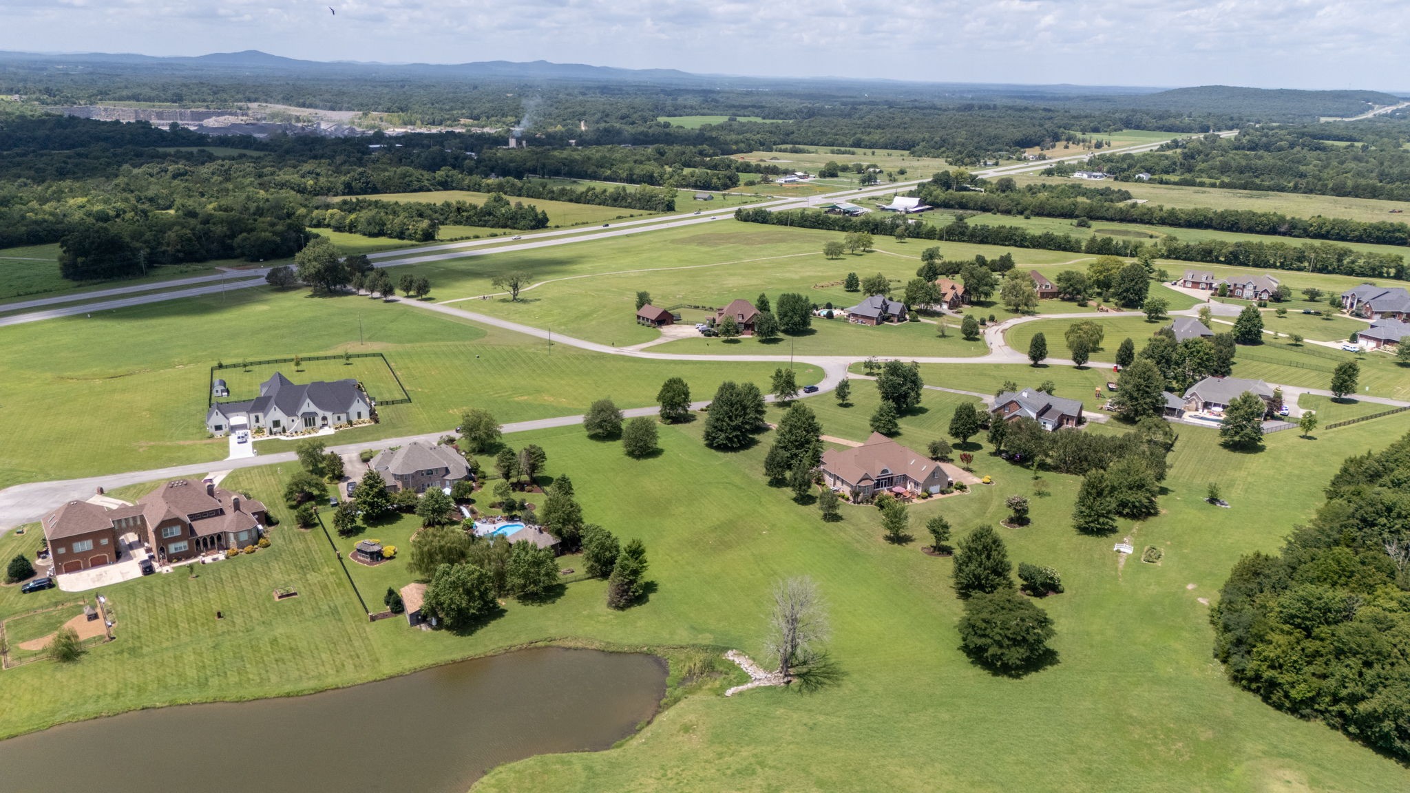 107 Forrest Ct
