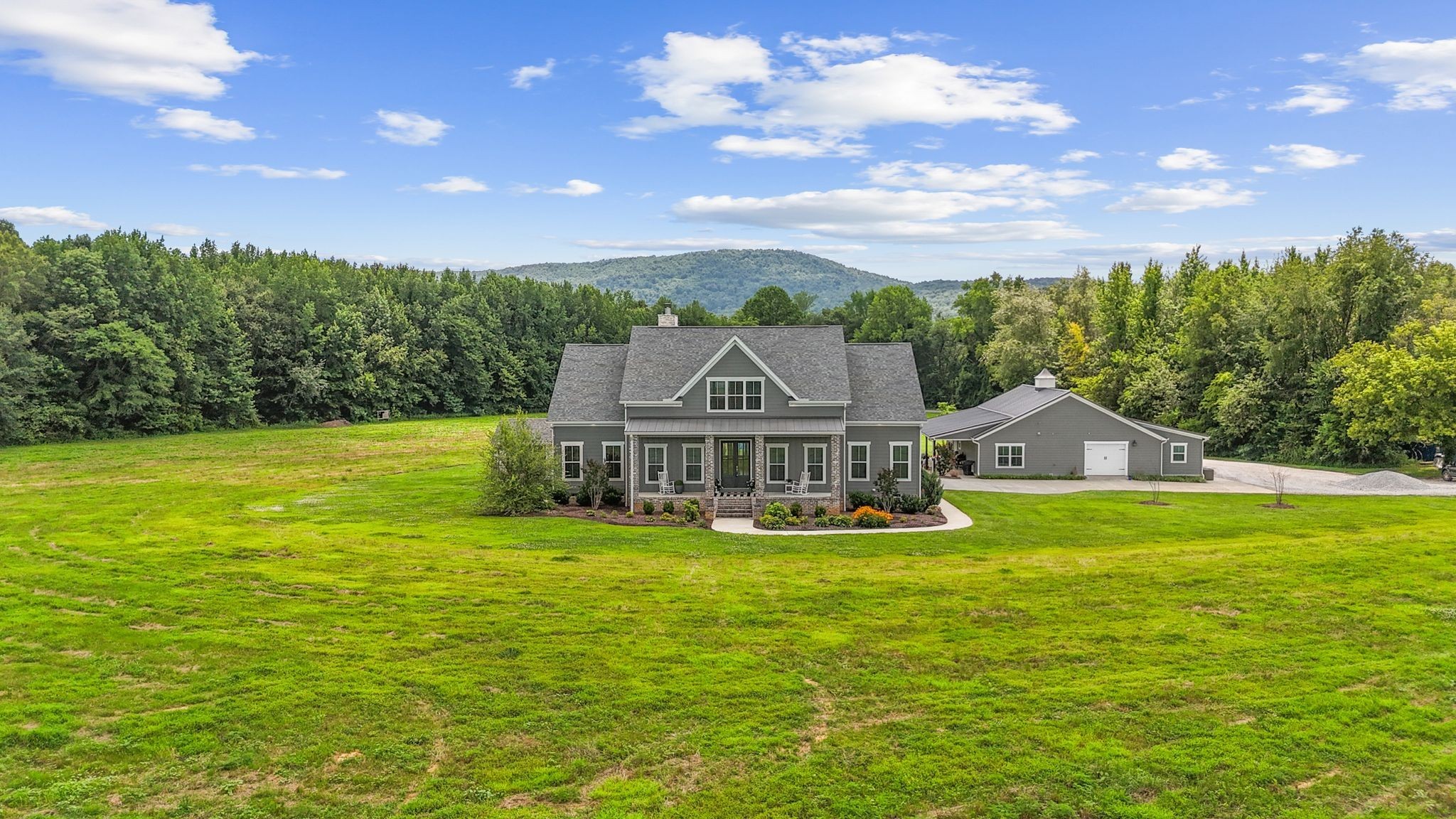 69 Meadows Rd