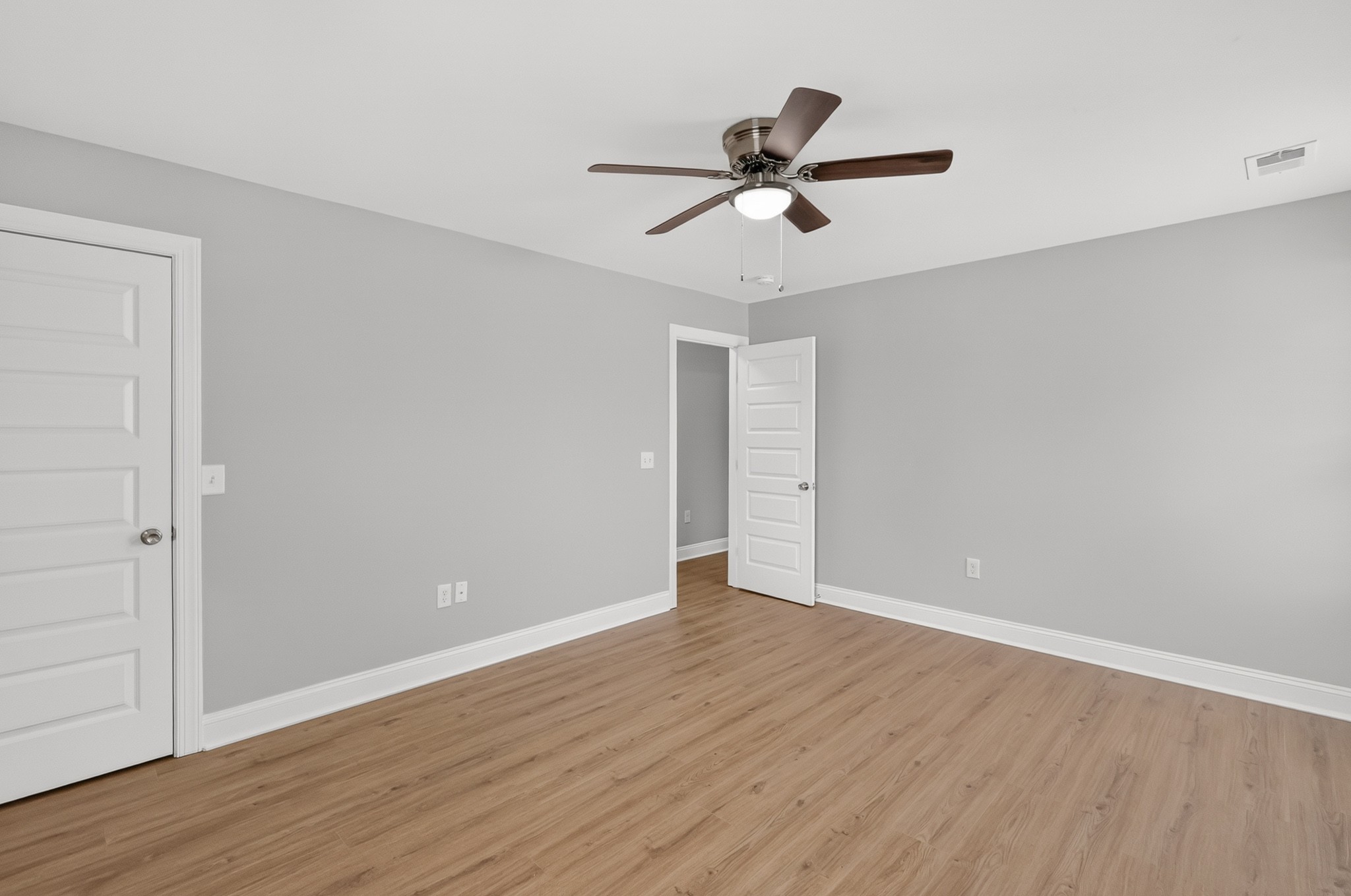 2848 Cason Ln