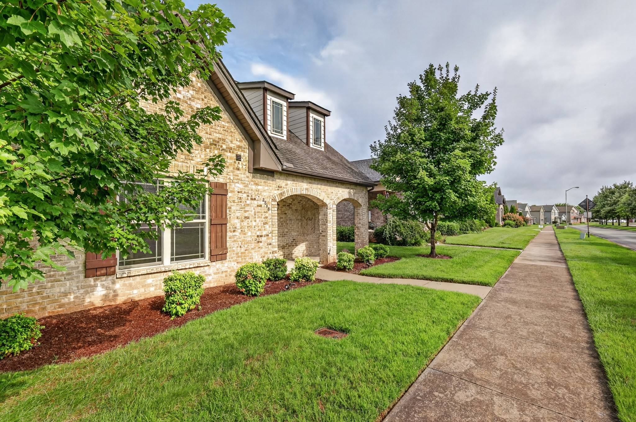 2848 Cason Ln