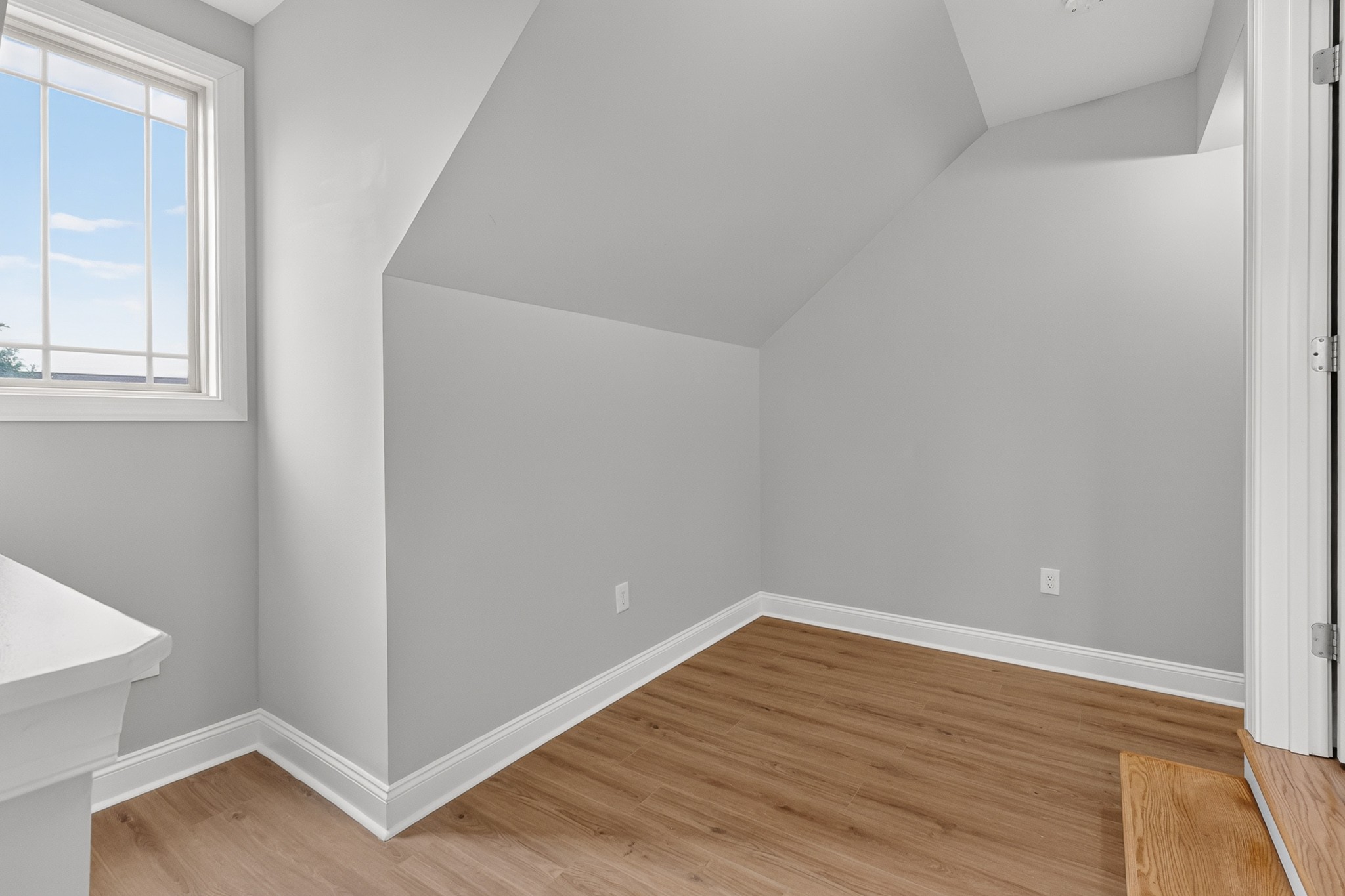 2848 Cason Ln