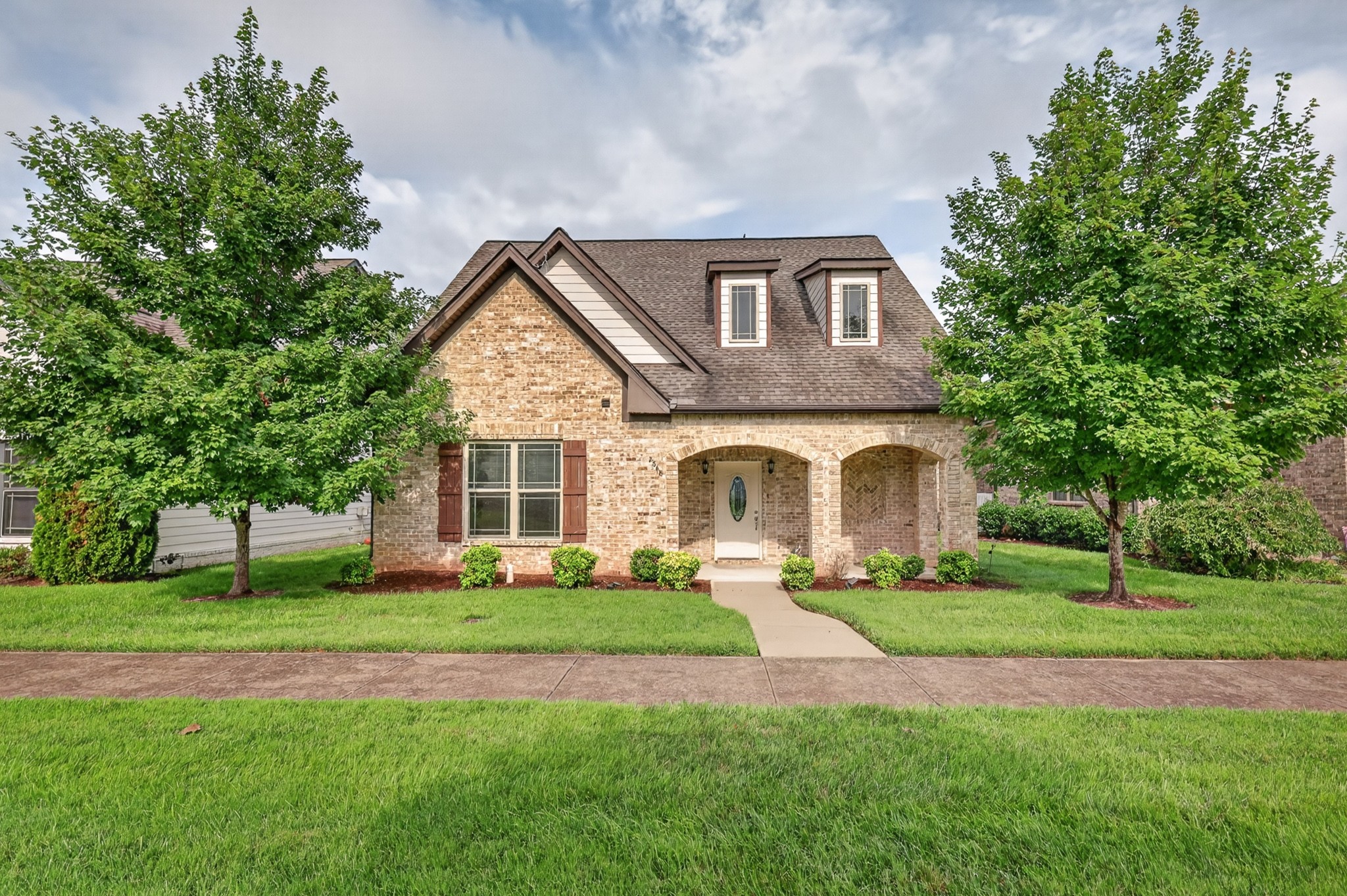 2848 Cason Ln