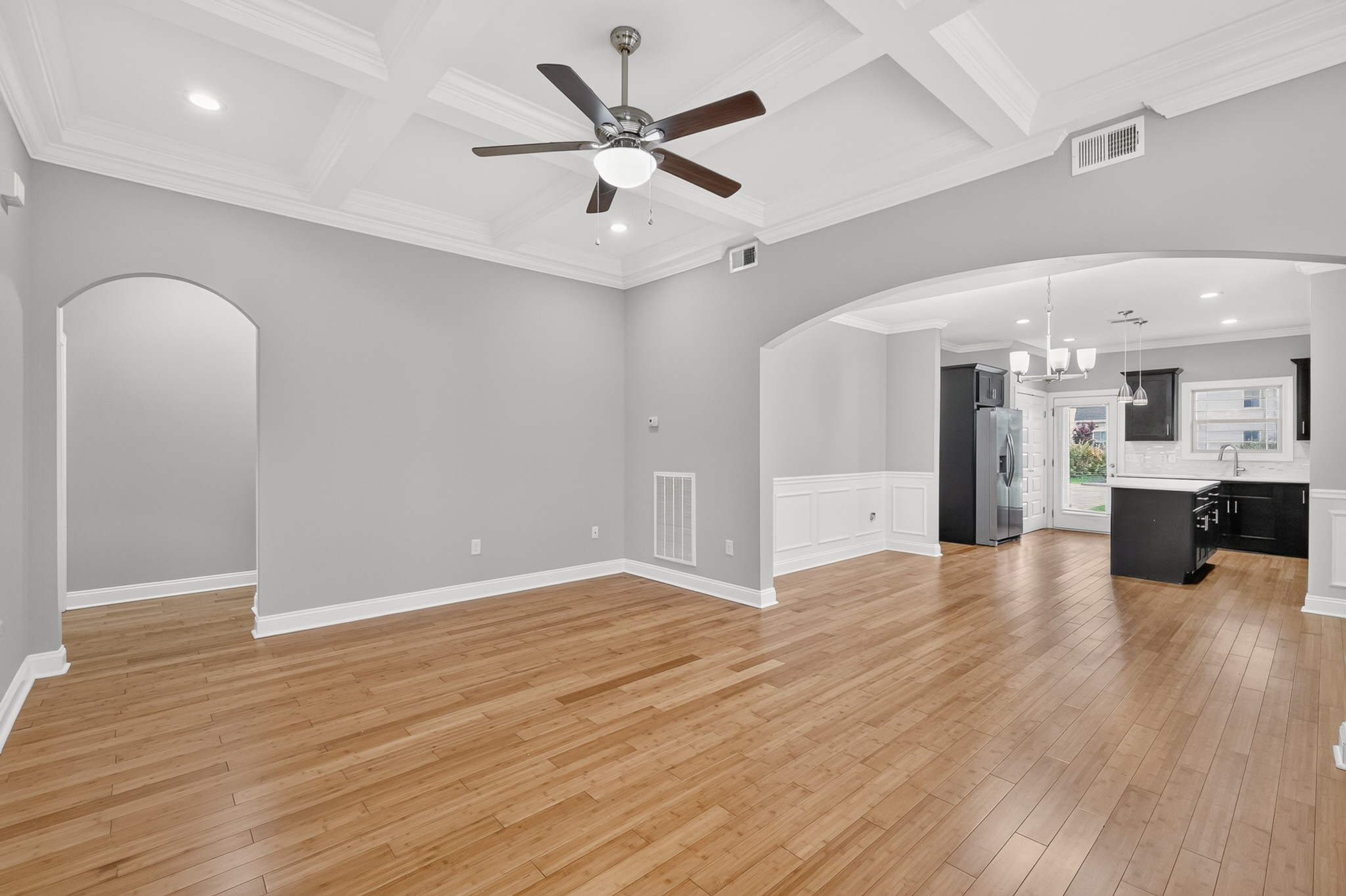 2848 Cason Ln