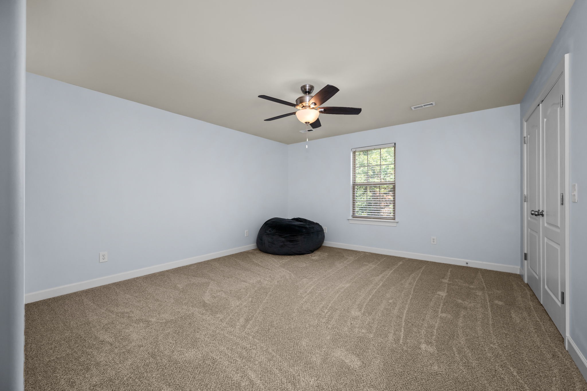 1312 Blackpool Ct