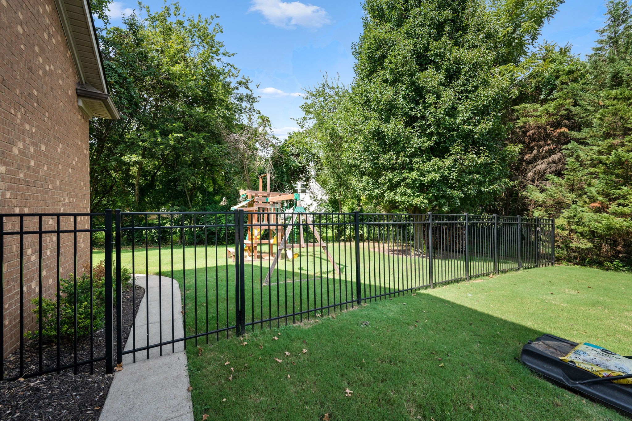 1312 Blackpool Ct