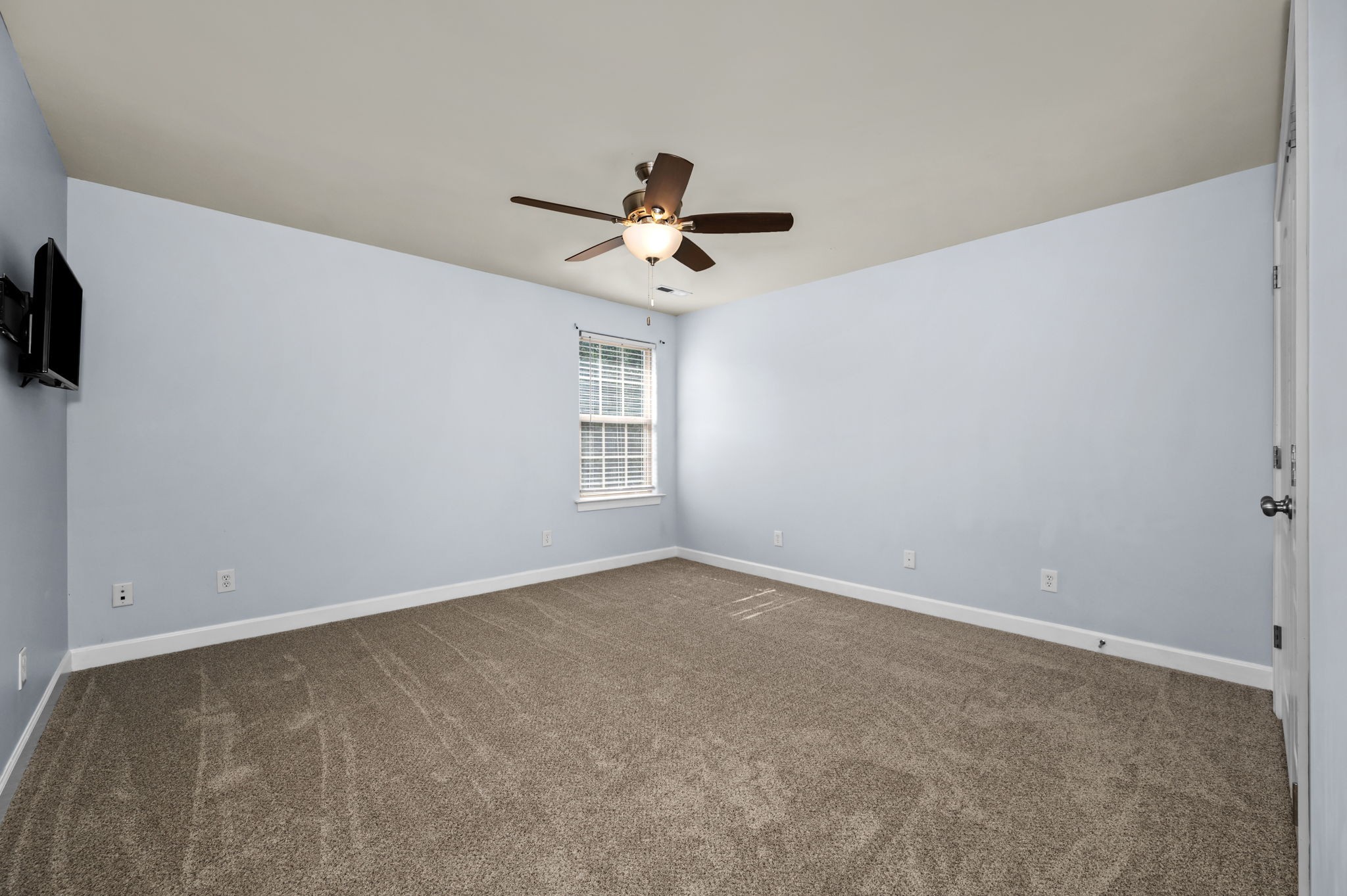 1312 Blackpool Ct