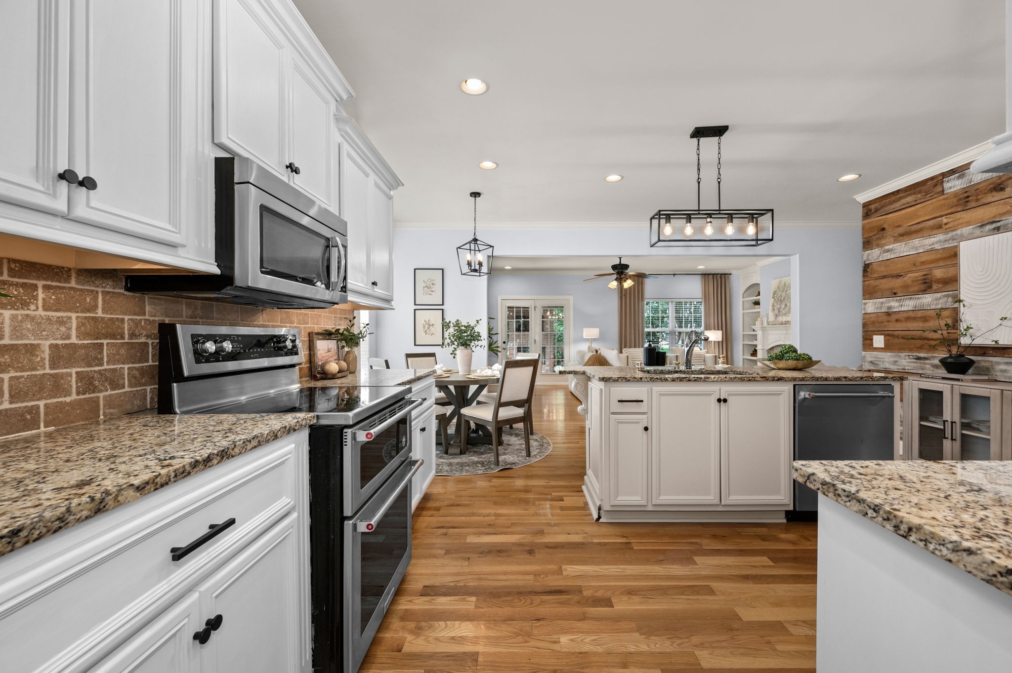 1312 Blackpool Ct