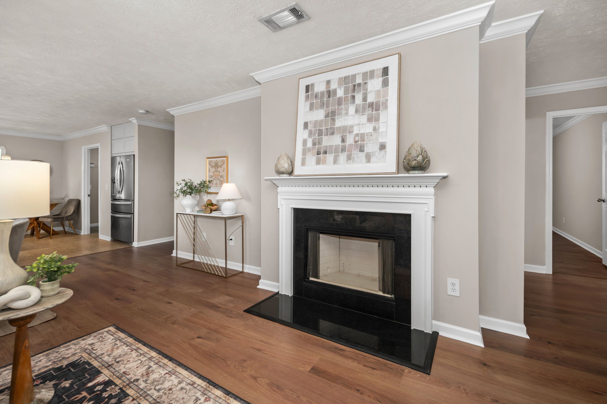 2732 Miranda Dr