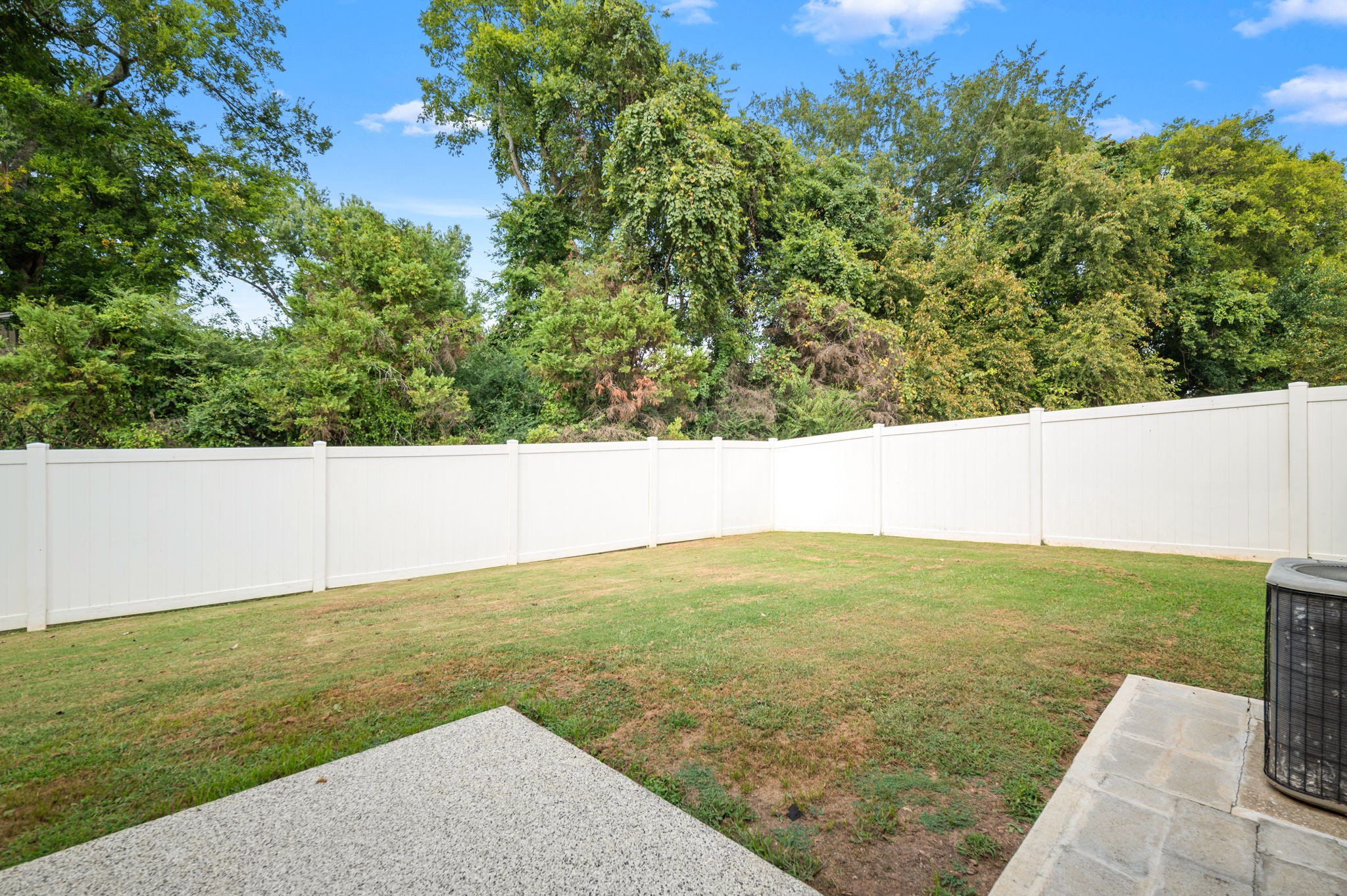 2732 Miranda Dr