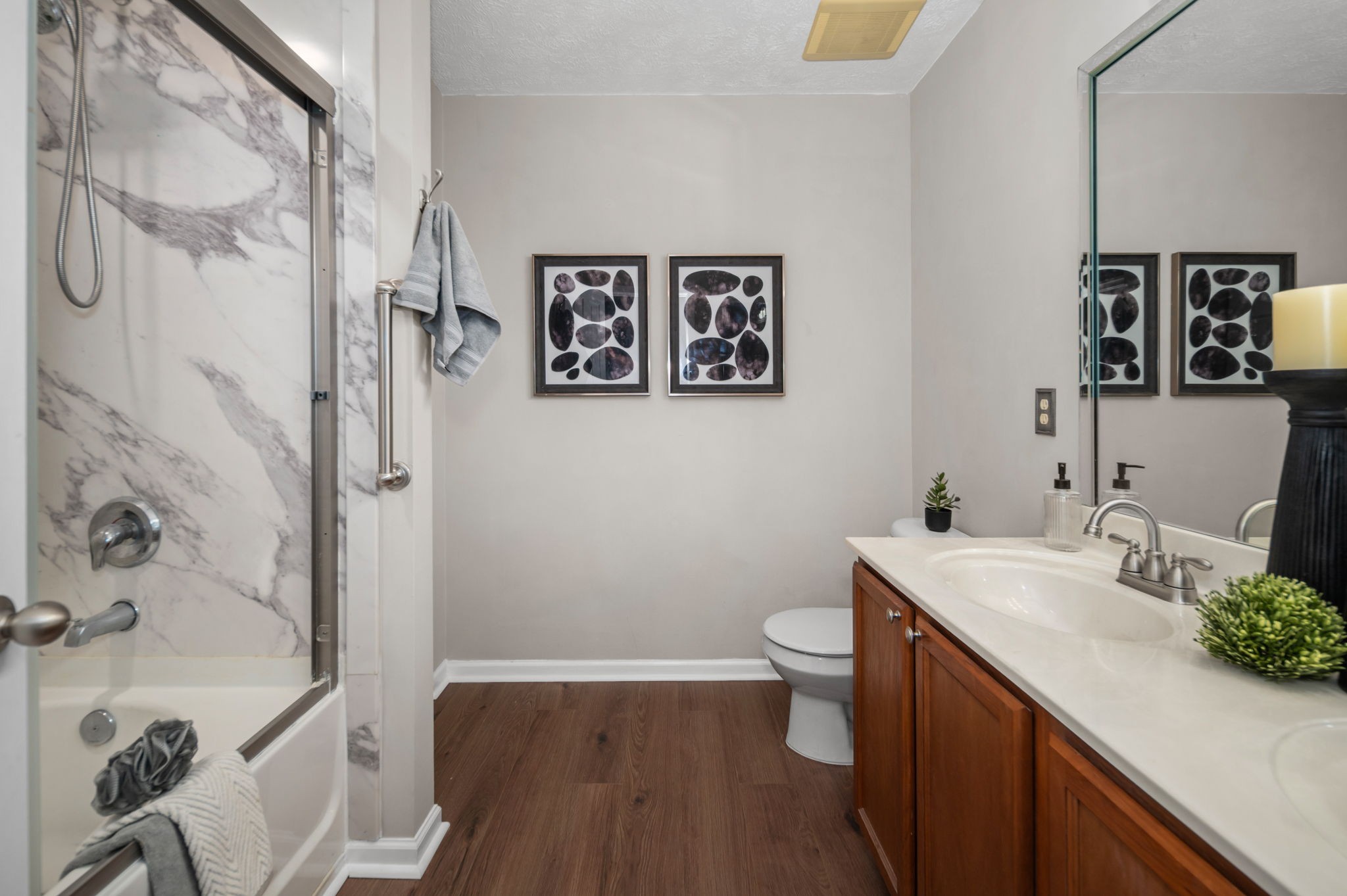 2732 Miranda Dr