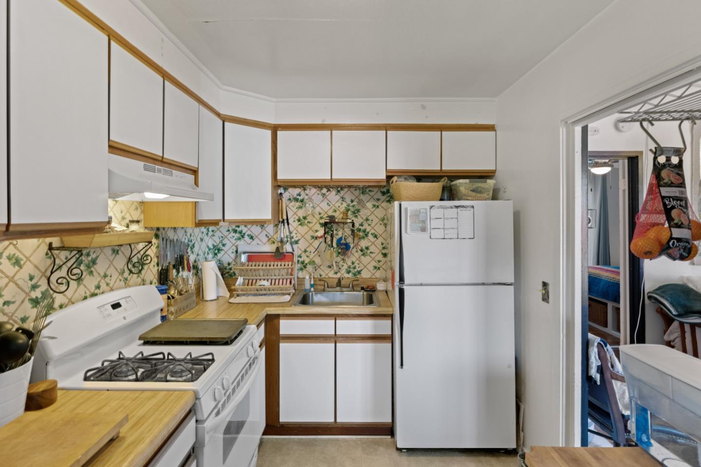 635-637 2nd Street