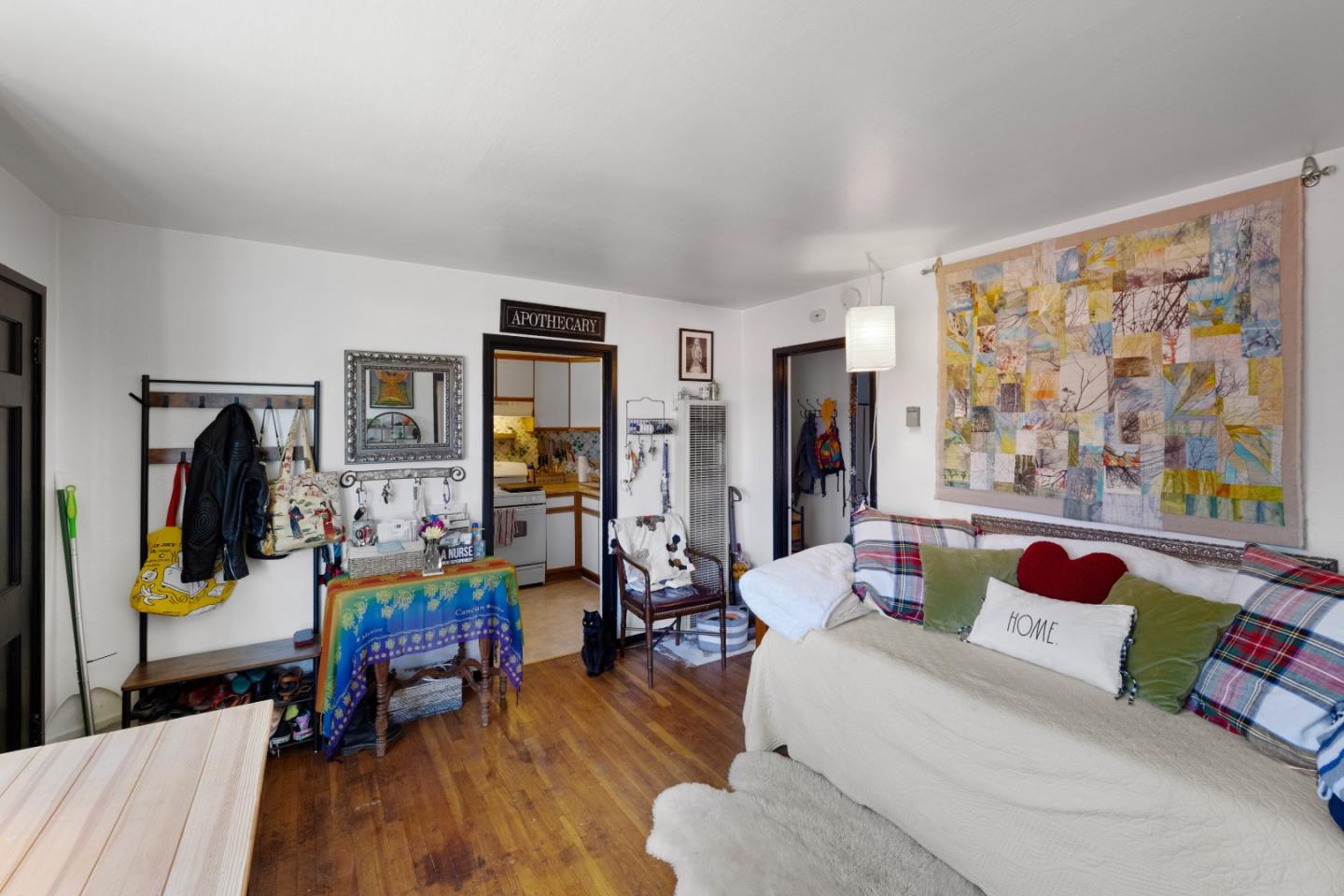 635-637 2nd Street