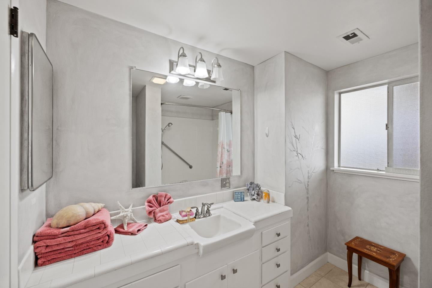 0 SW Corner of Mission & 3rd, unit #A7 A7