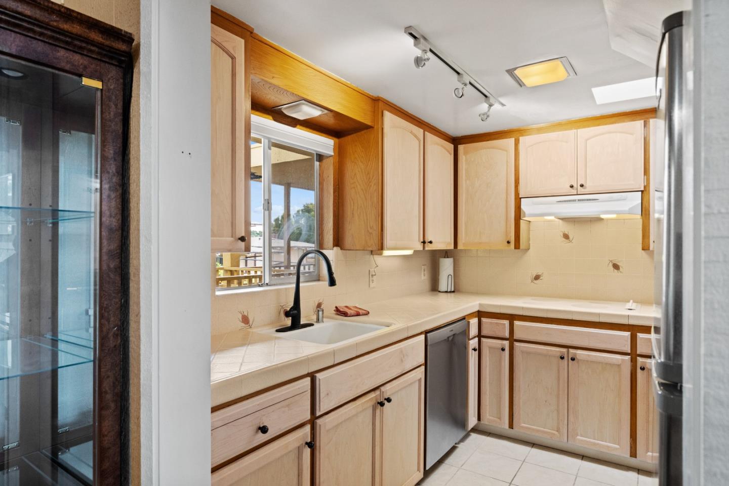 0 SW Corner of Mission & 3rd, unit #A7 A7