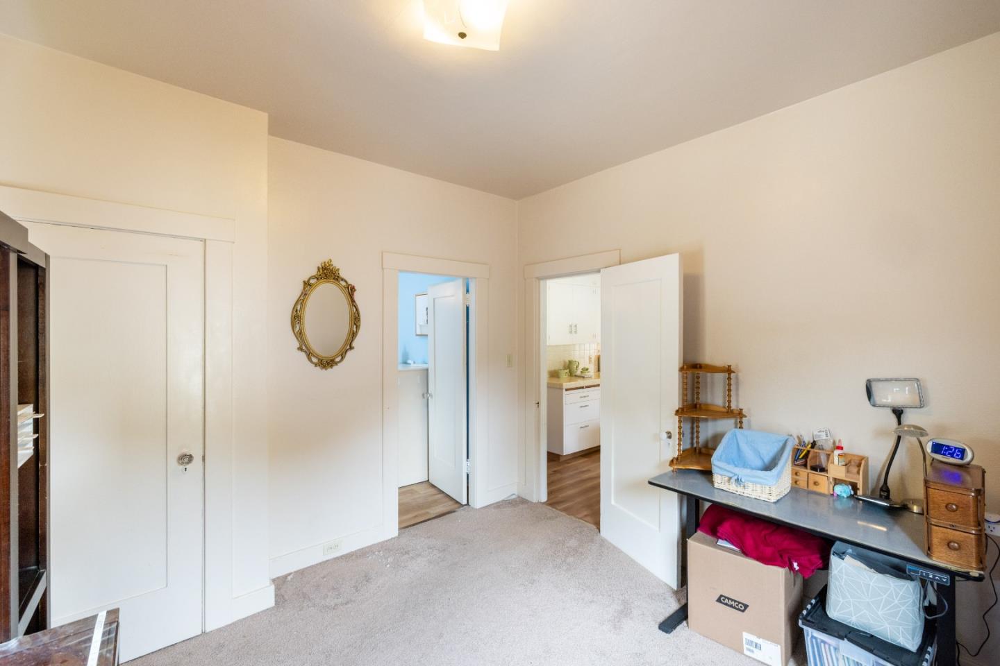 851 Laurel Avenue