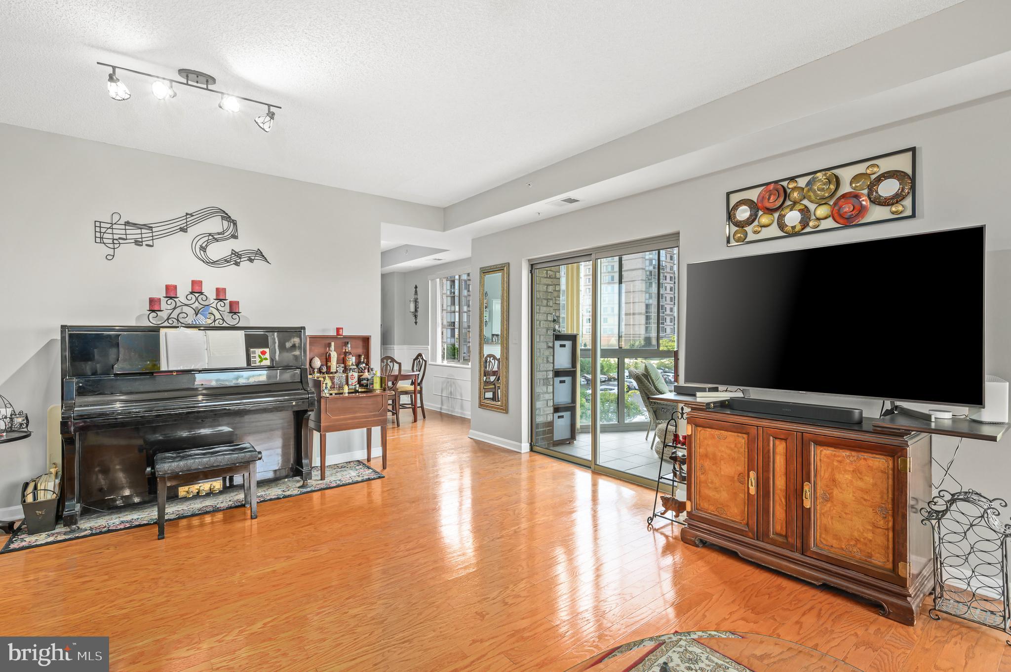 19375 CYPRESS RIDGE TERRACE Unit: 207