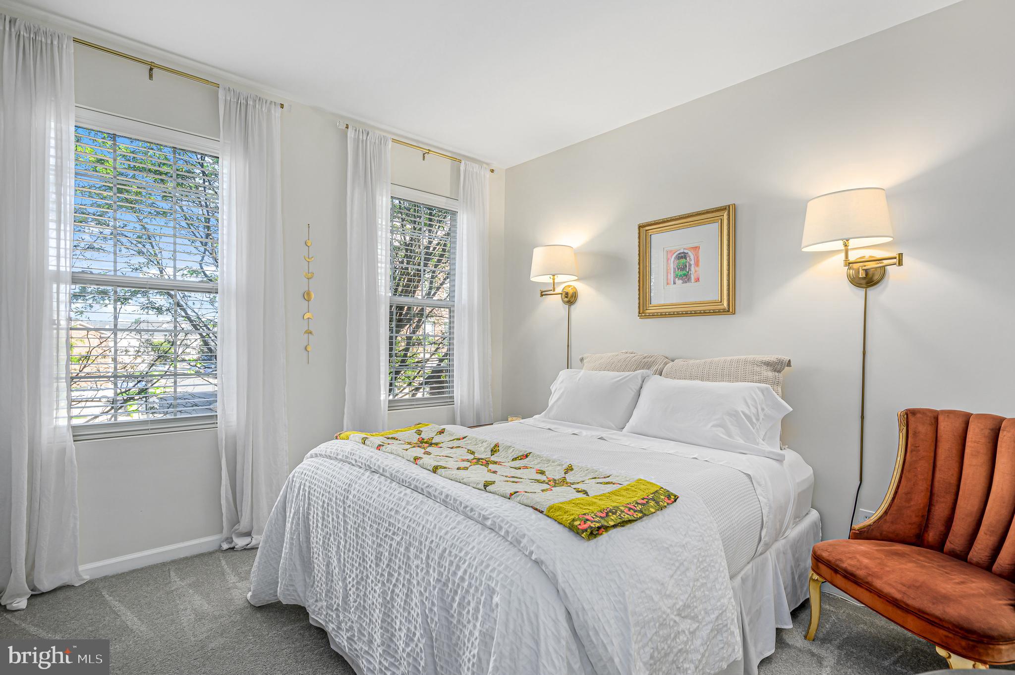 43649 McDowell SQUARE