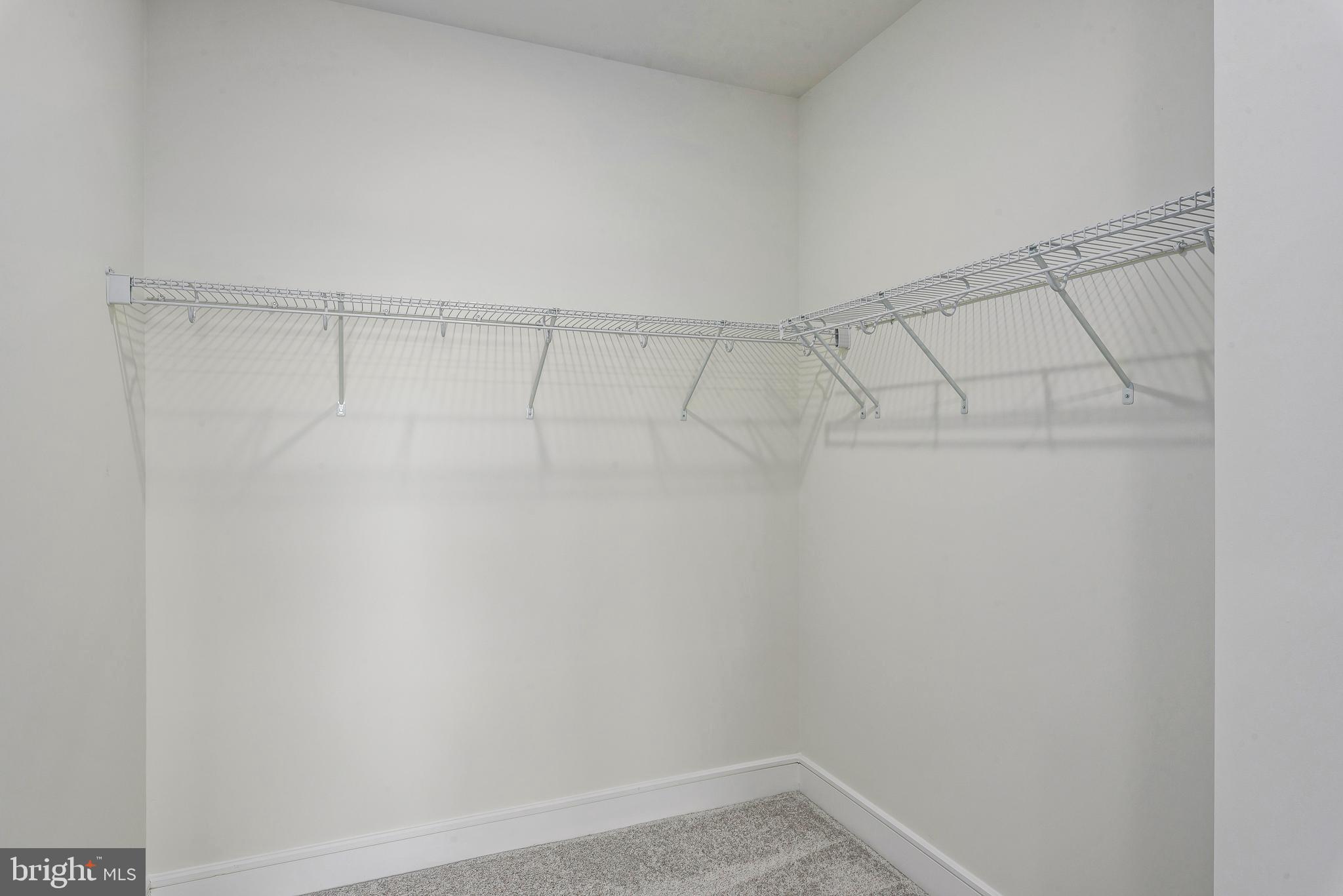 23669 Golden Embers SQUARE Unit: 303