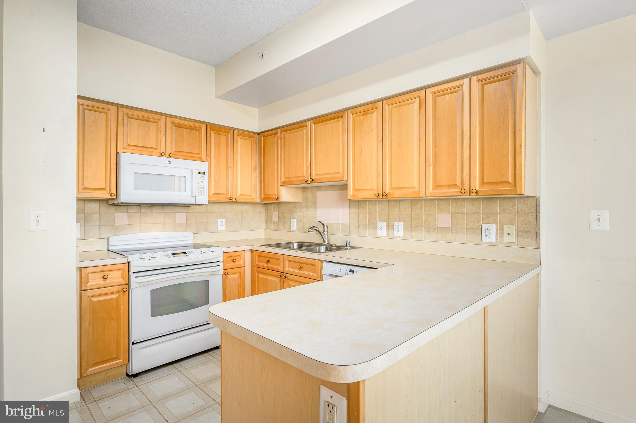 19355 Cypress Ridge TERRACE Unit: 411
