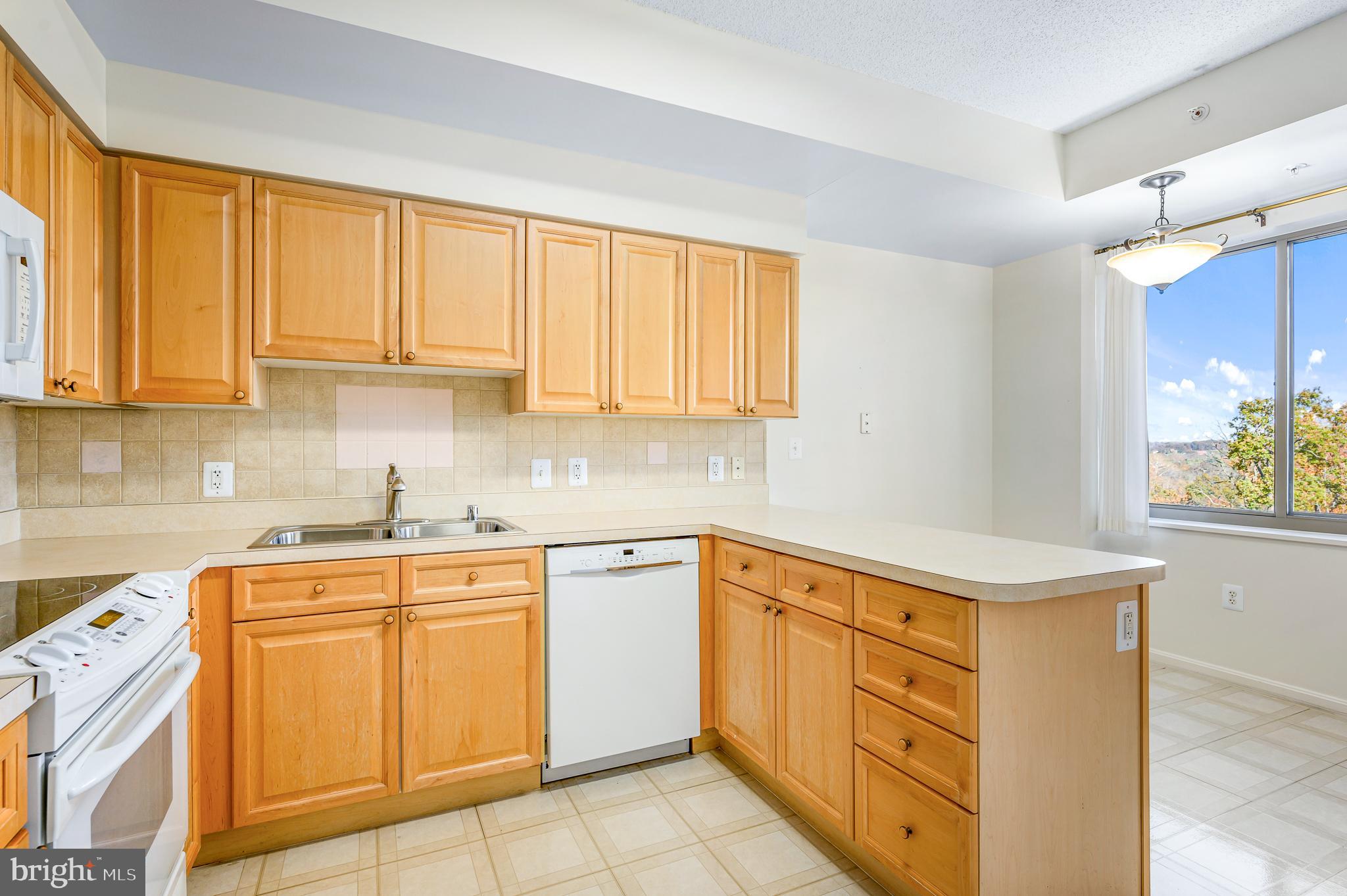 19355 Cypress Ridge TERRACE Unit: 411