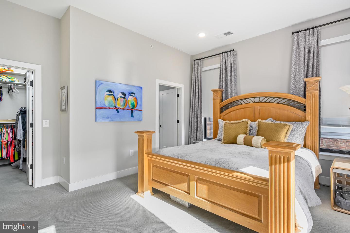 2 Stationmaster STREET SE Unit: 403