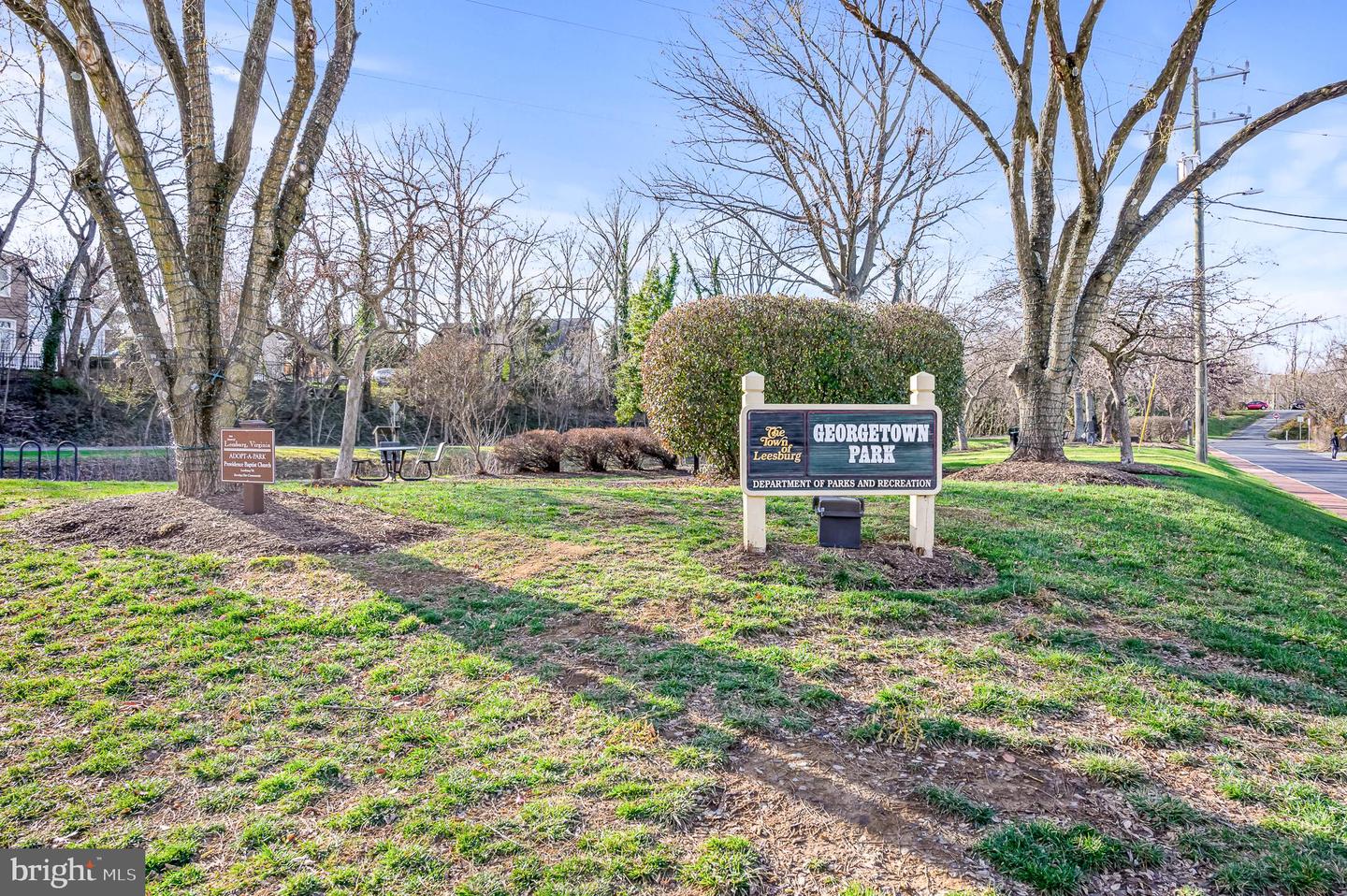 2 Stationmaster STREET SE Unit: 403