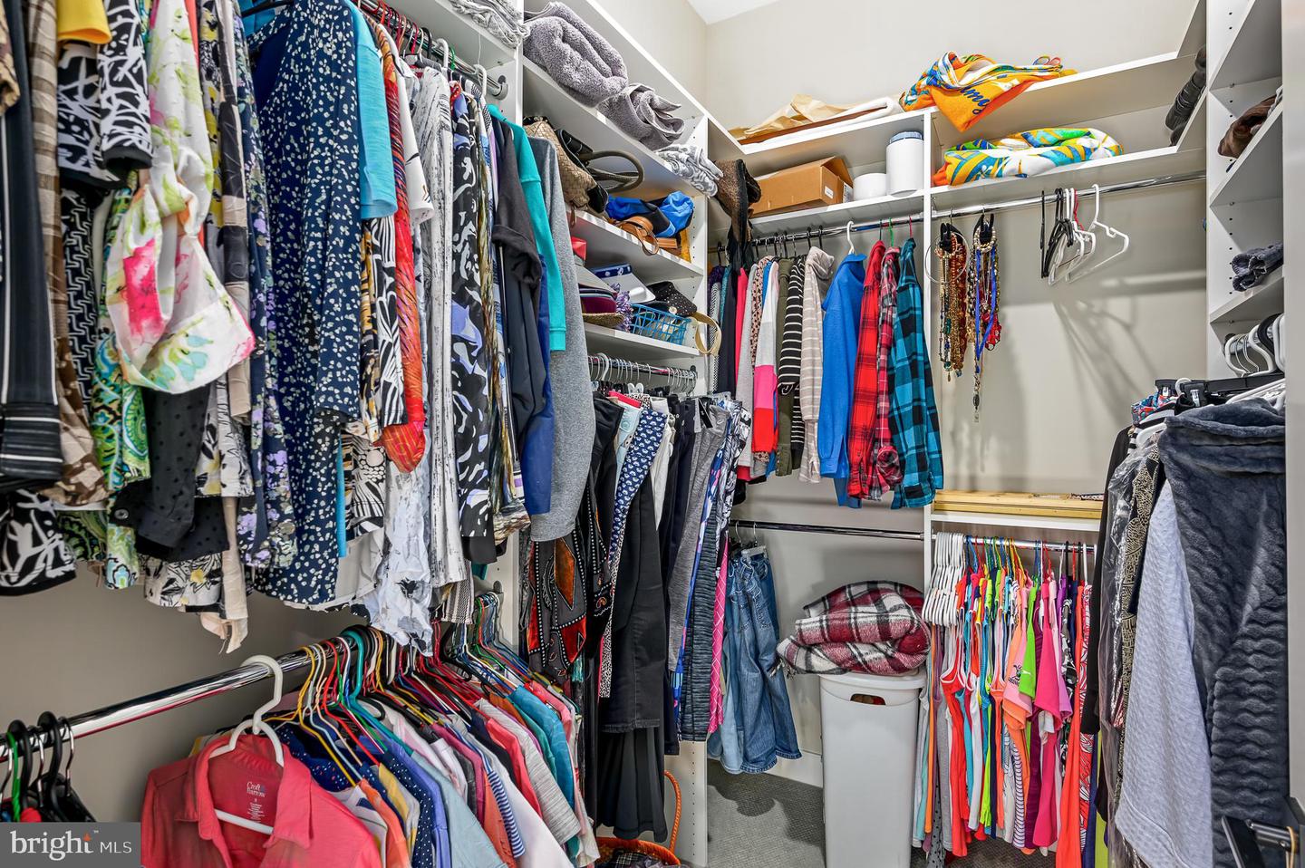 2 Stationmaster STREET SE Unit: 403