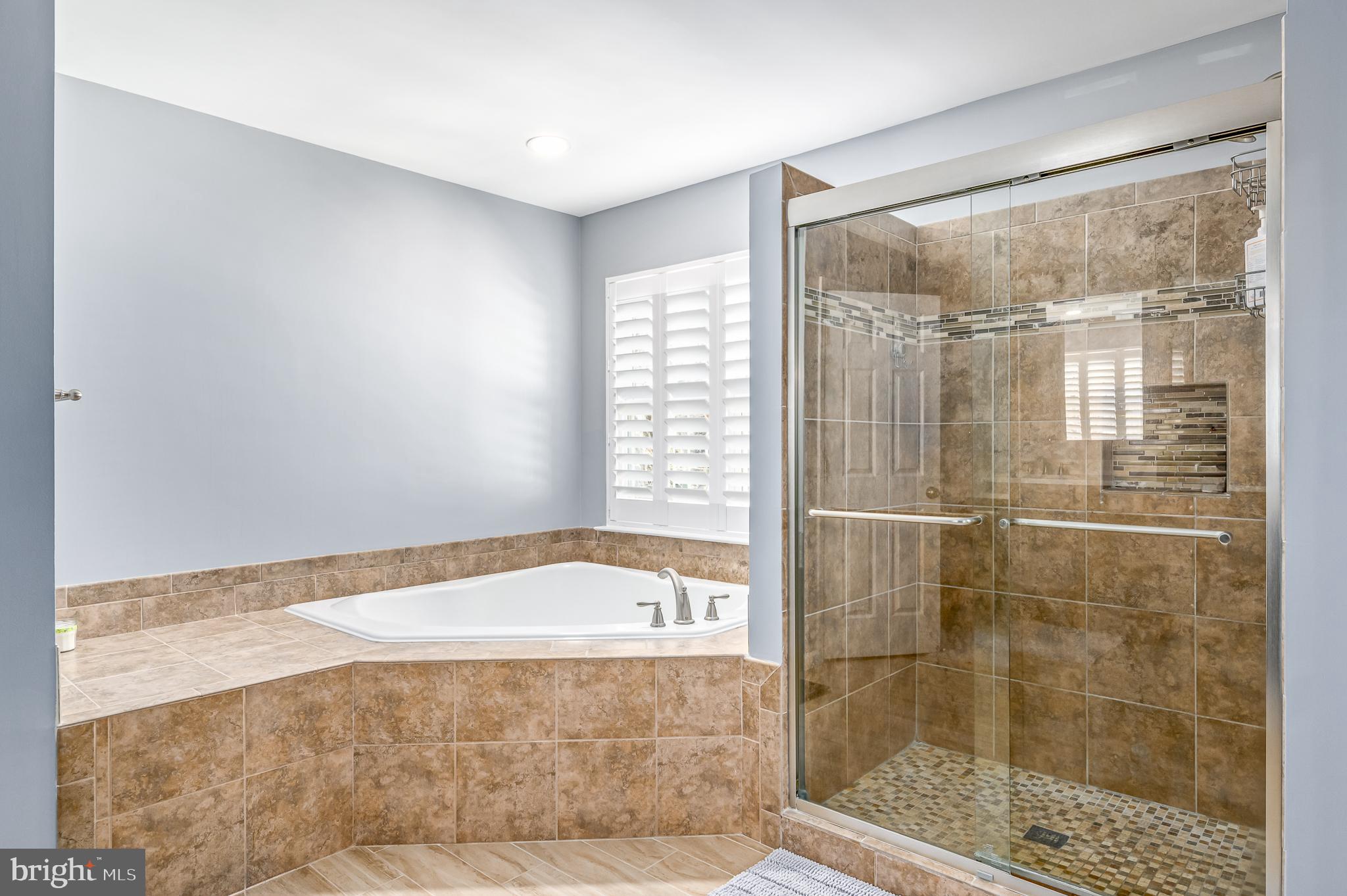 21496 Hearthstone Ct
