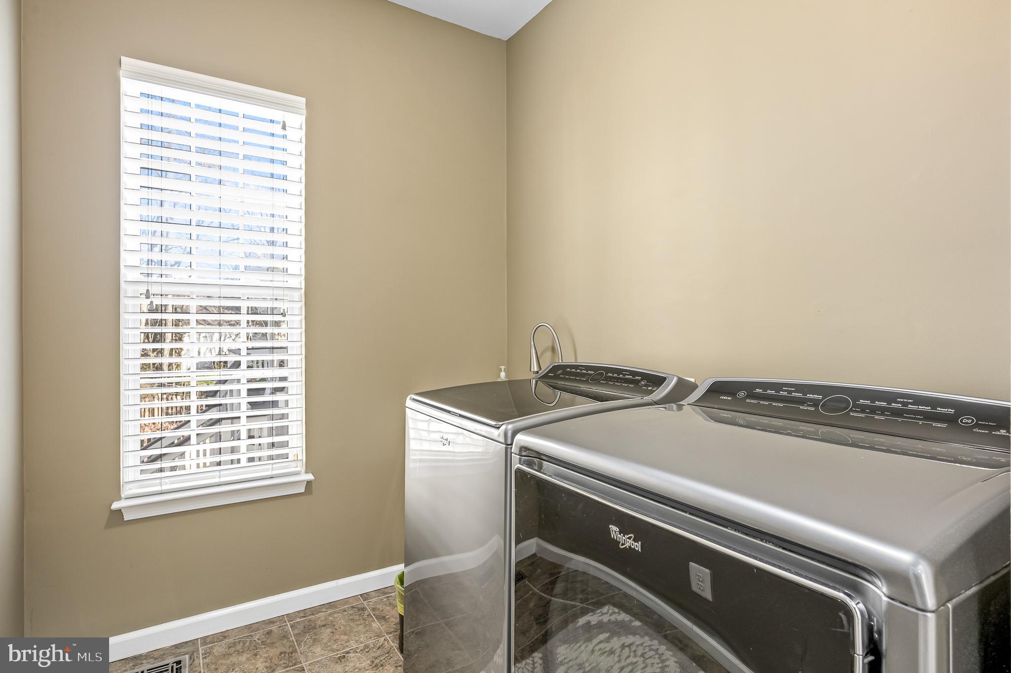 21496 Hearthstone Ct