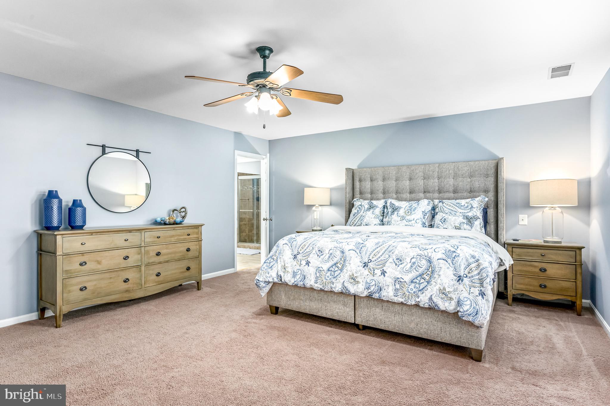 21496 Hearthstone Ct
