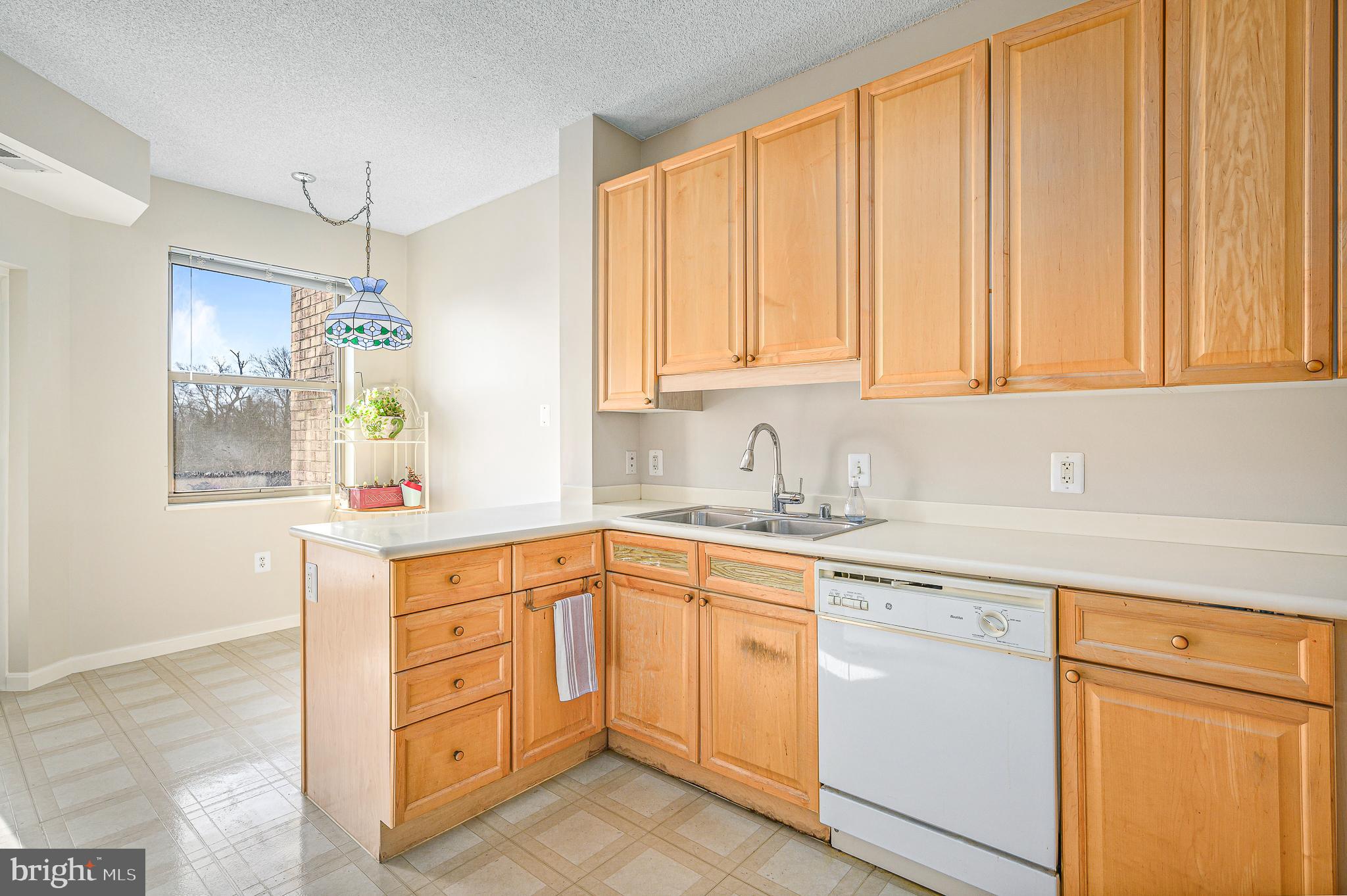 19370 Magnolia Grove Square Unit: 312