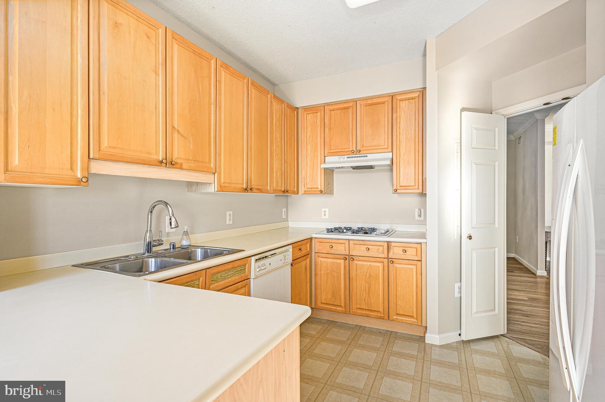19370 Magnolia Grove Square Unit: 312