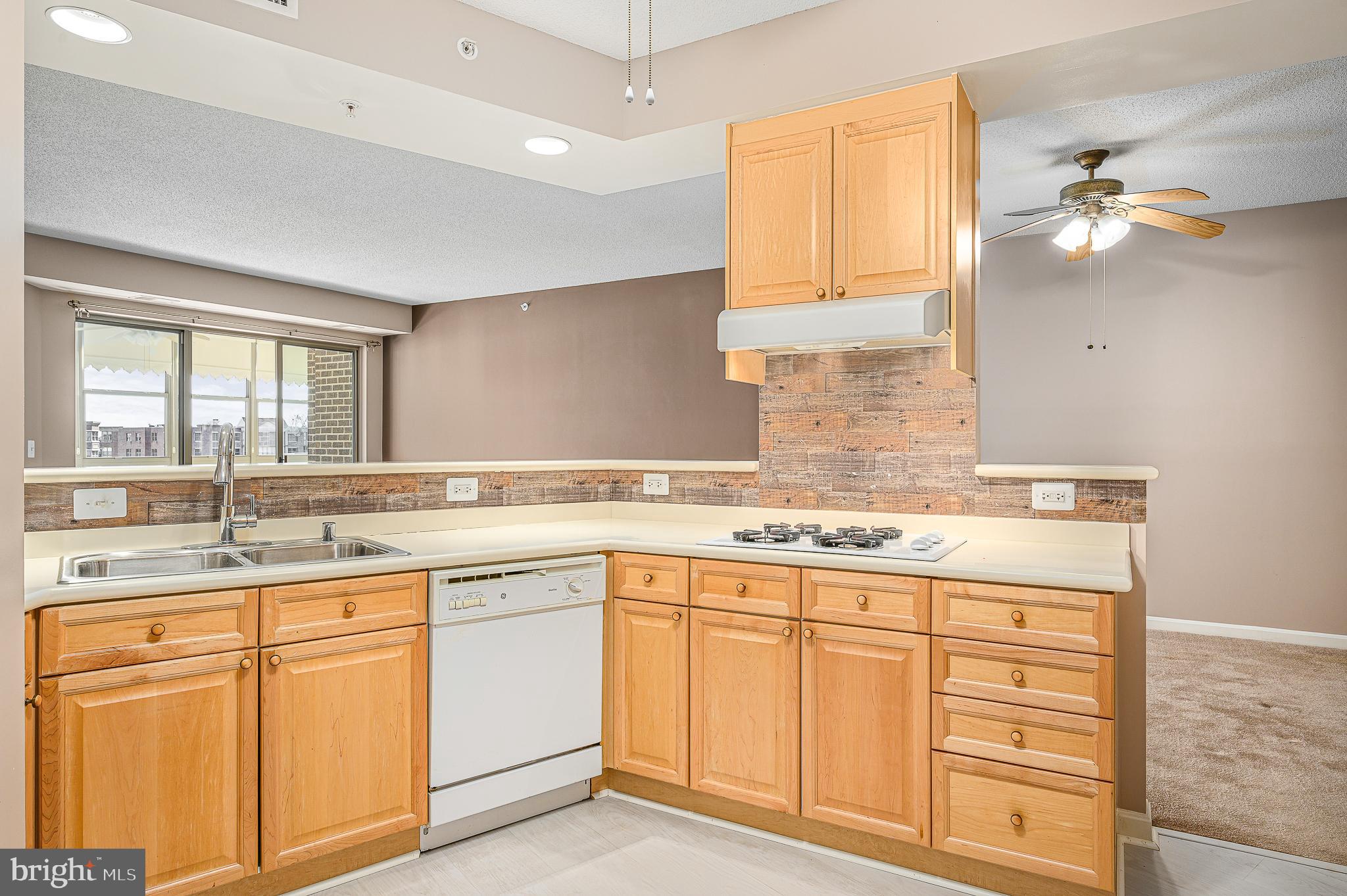 19350 Magnolia Grove Square Unit: 305