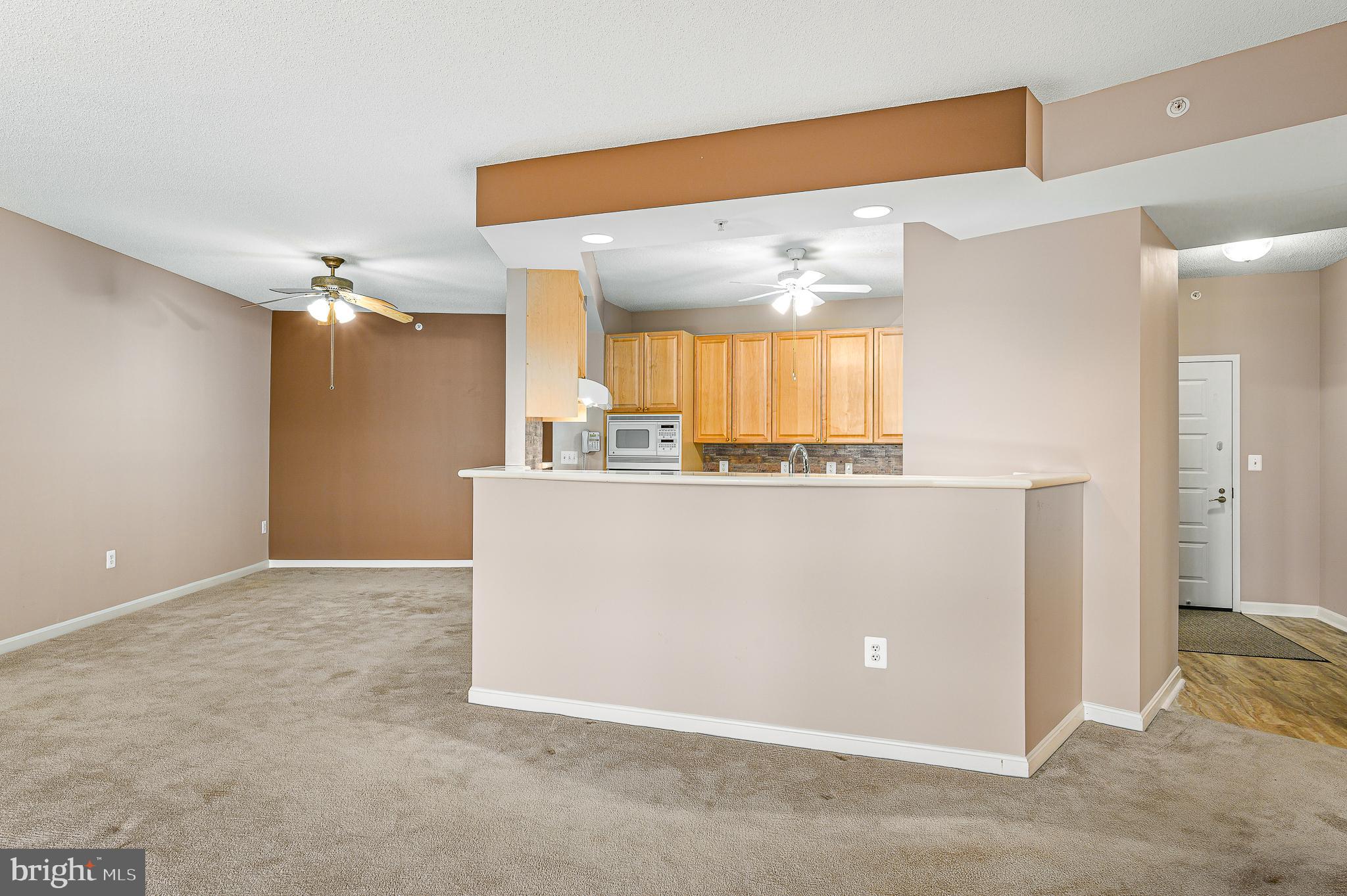 19350 Magnolia Grove Square Unit: 305