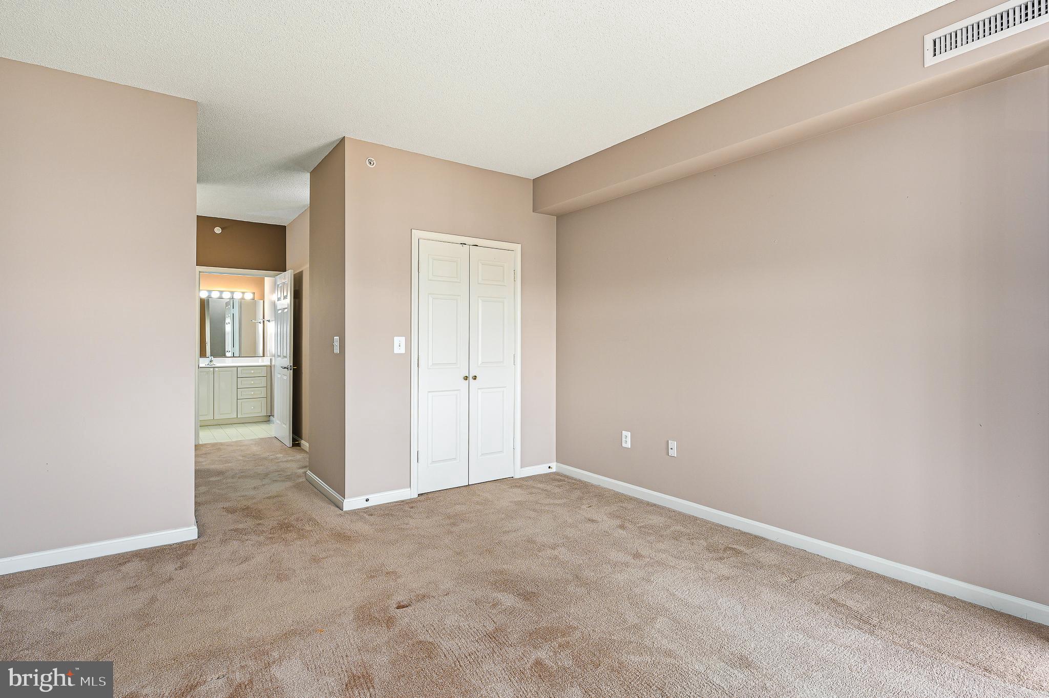 19350 Magnolia Grove Square Unit: 305